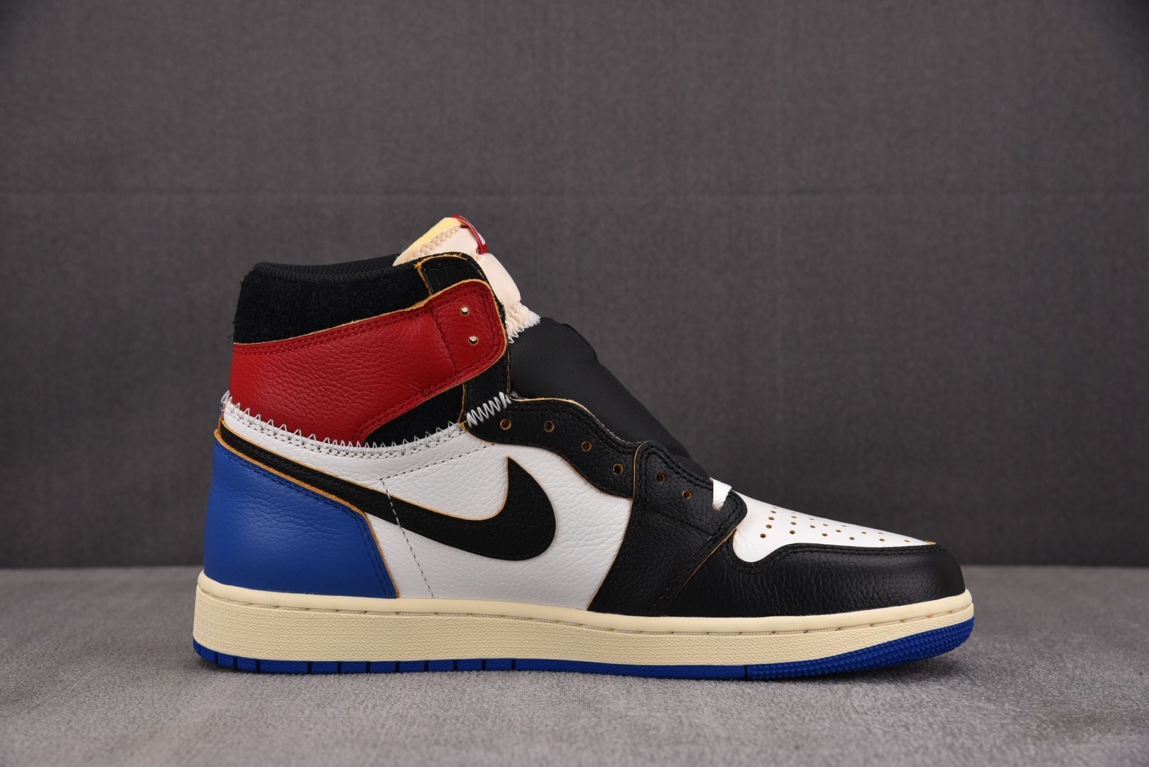 AJ1蓝拼接 尺码40-47.5纯原出品-Air Jordan 1 Retro High OG SP F