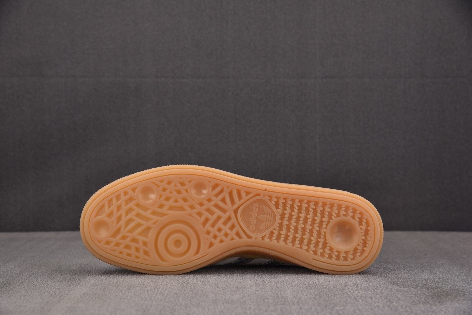 (纯原)Adidas Handball Spezial 阿迪达斯经典款牛皮复古休闲板鞋 白银生胶 HQ0