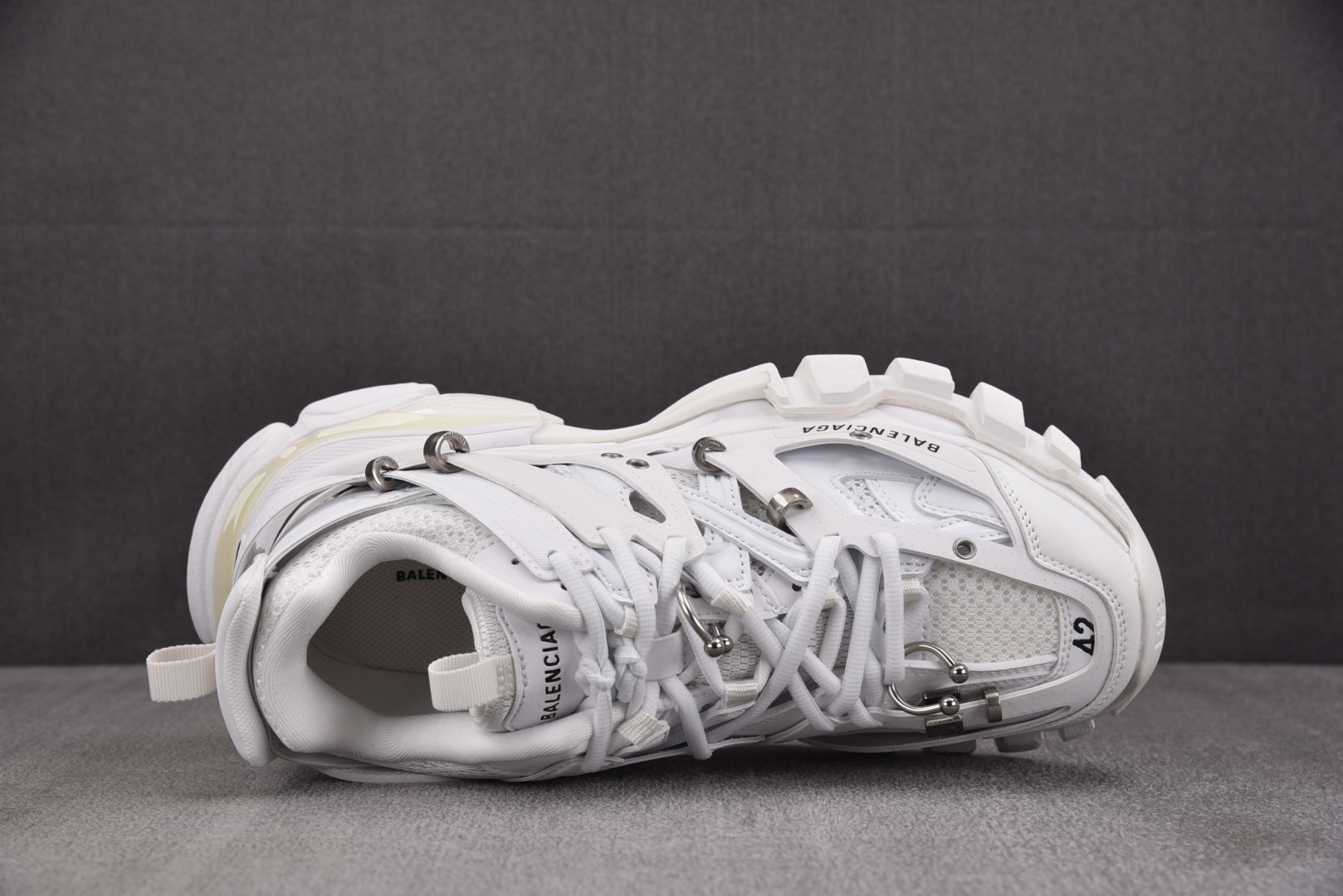 巴黎 EUR:35-46纯原-Balenciaga Track Piercing 白色 YZ018-5 