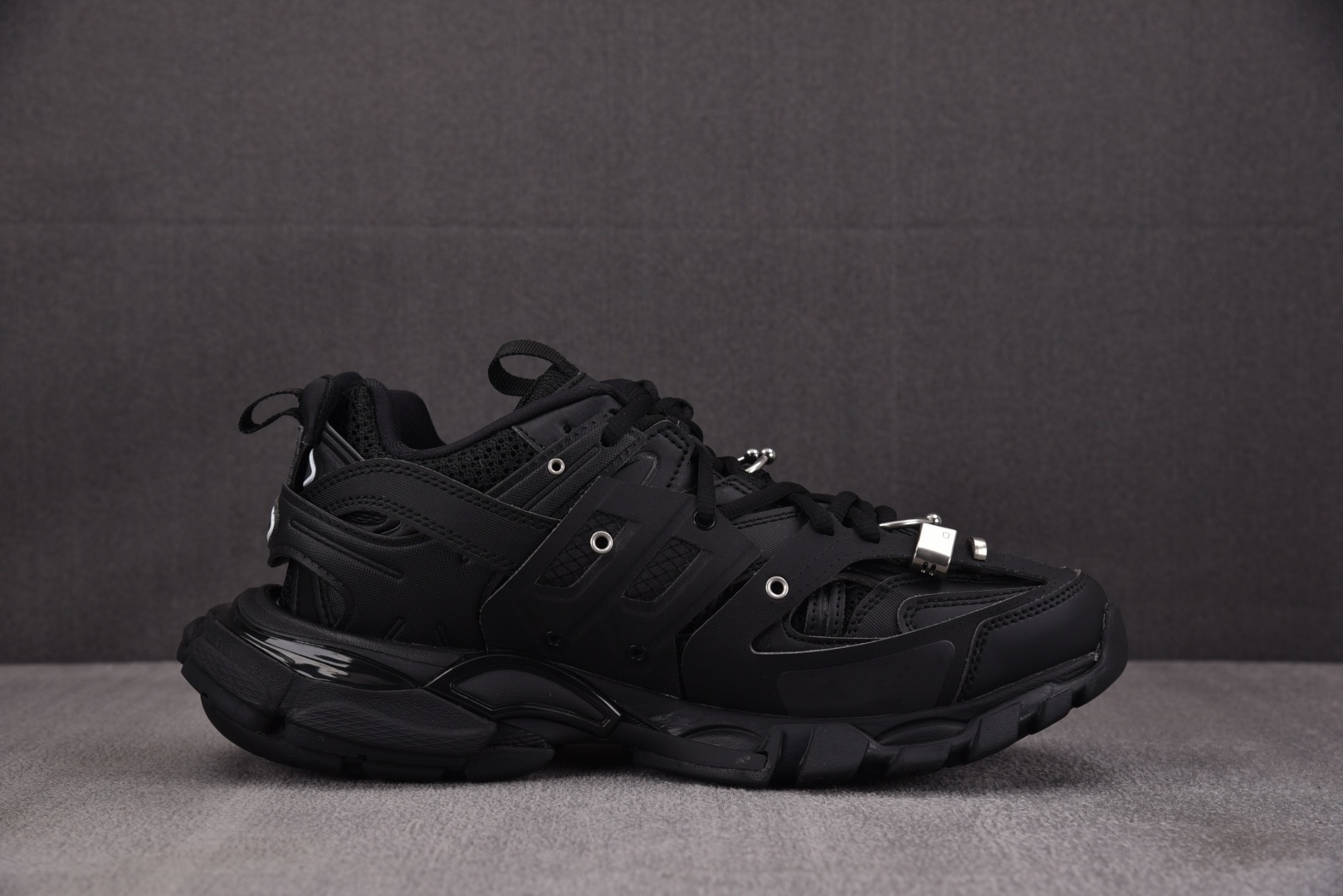 巴黎 EUR:35-46纯原-Balenciaga Track Piercing 黑色 YZ018-5 
