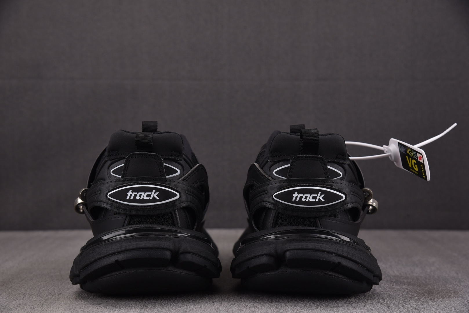 巴黎 EUR:35-46纯原-Balenciaga Track Piercing 黑色 YZ018-5 