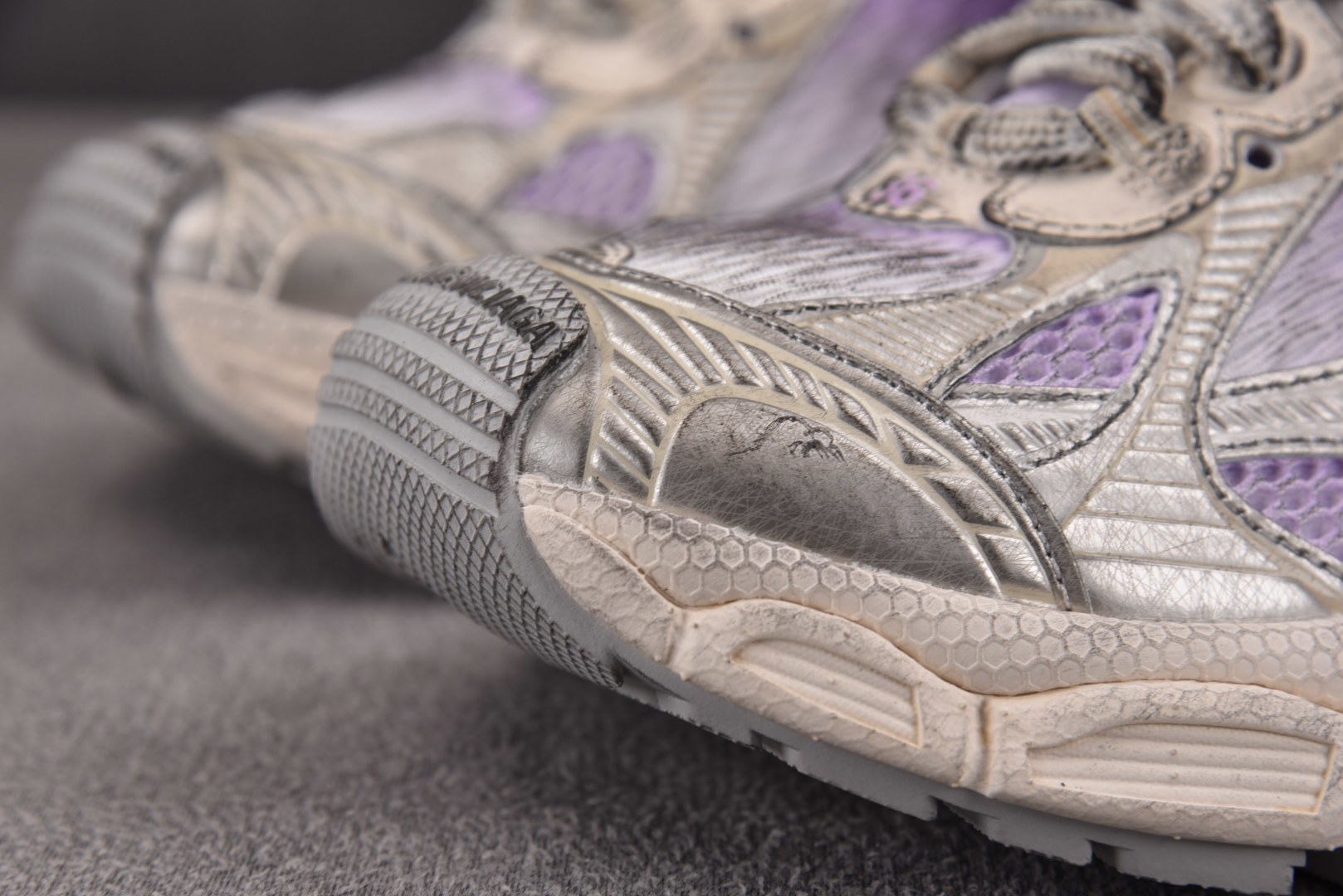 巴黎 EUR:35-46纯原-Balenciaga 3XL 紫色 YZ009-03 Size：35 36