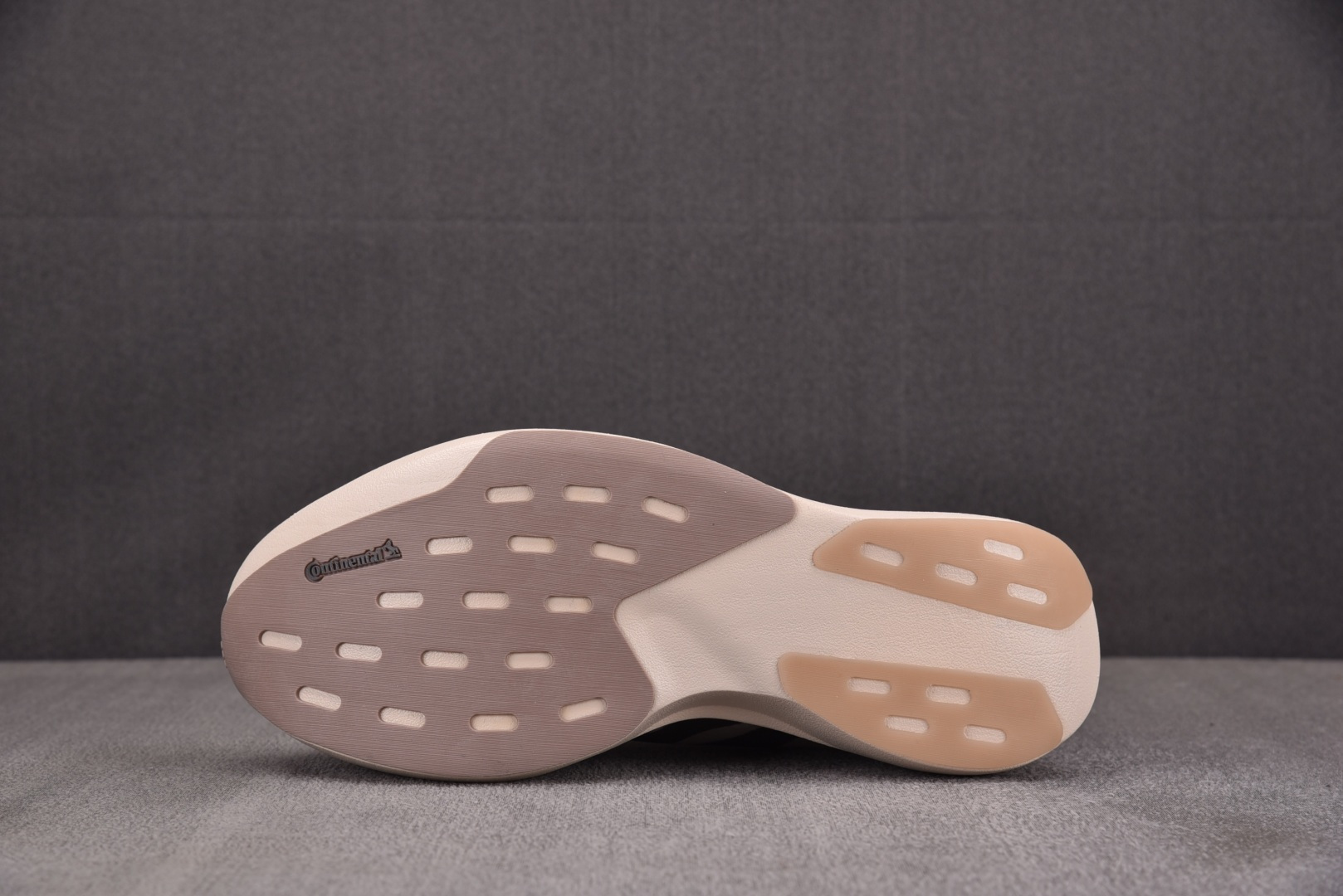 AD EUR:36-45纯原-AD Adizero Evo SL 2 灰褐色 JR2025 YZ039B