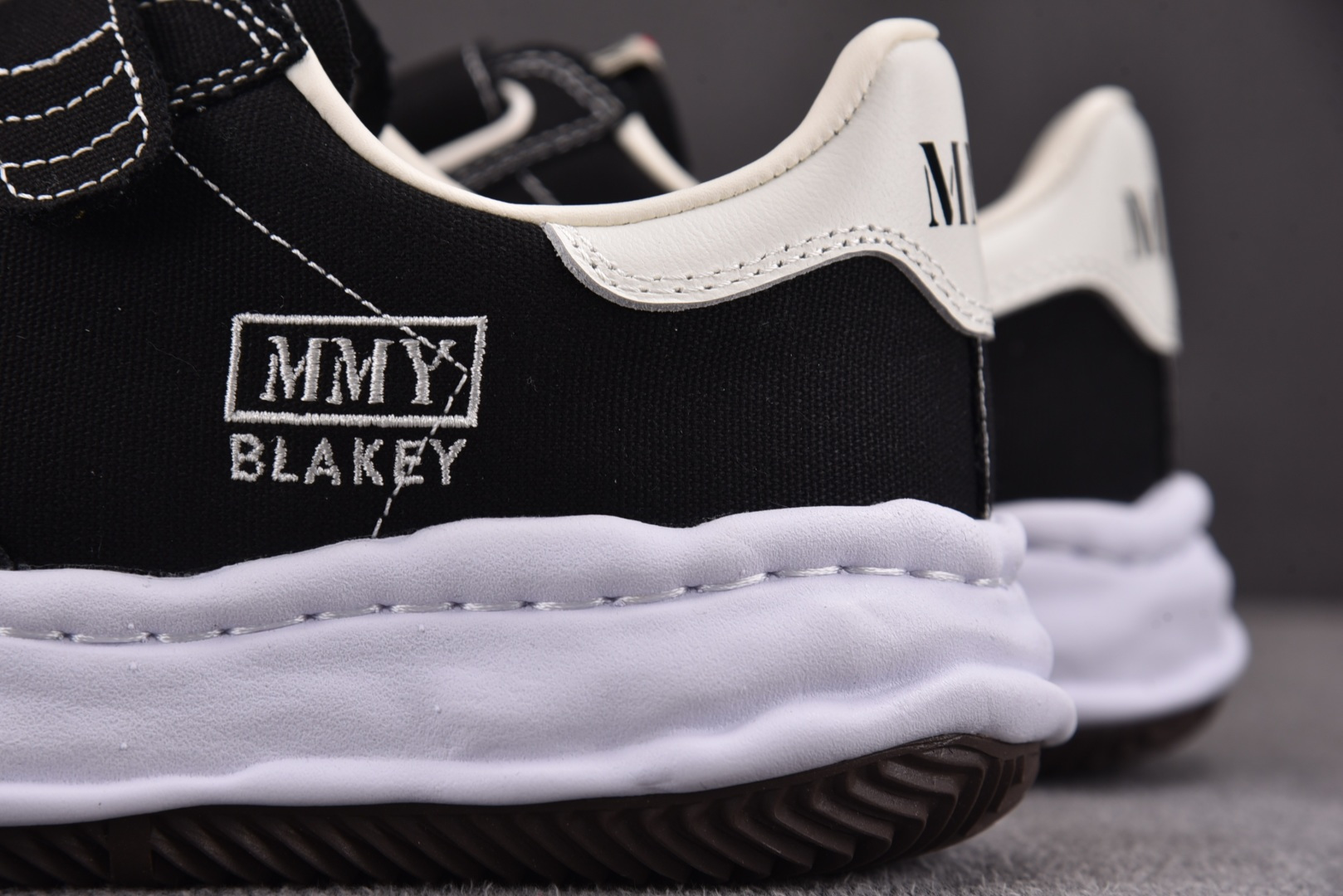 MMY 尺码36-45纯原版出品-MIHARA YASUHIRO 黑白布 No.605 YZ022尺码：