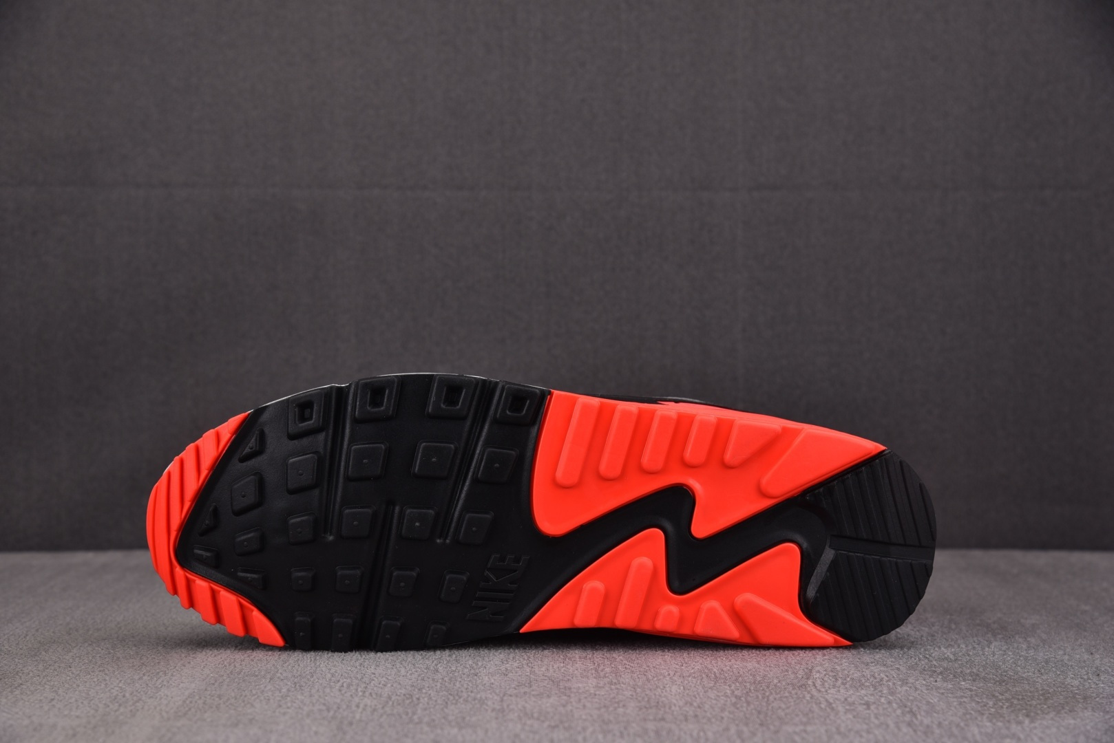 MAX EUR:39-46纯原版出品-NK Air Max 90 白红灰 CT1685-100 YZ03