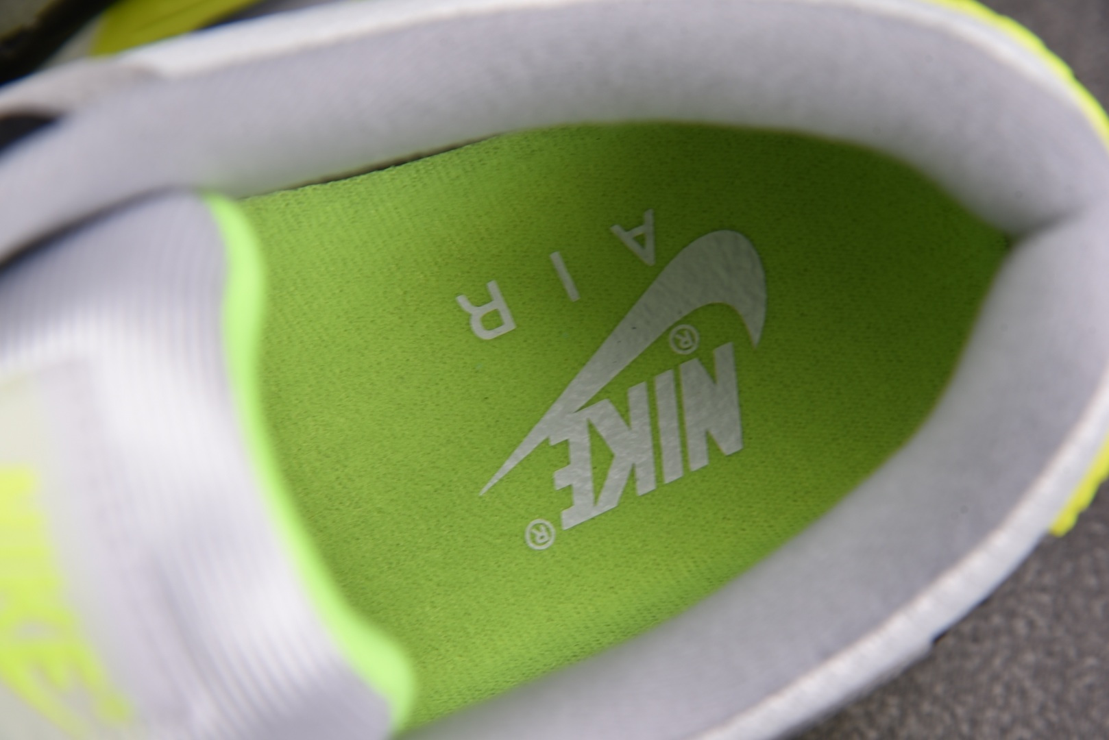 MAX EUR:39-46纯原版出品-NK Air Max 90 白黄绿 CD0881-103 YZ03