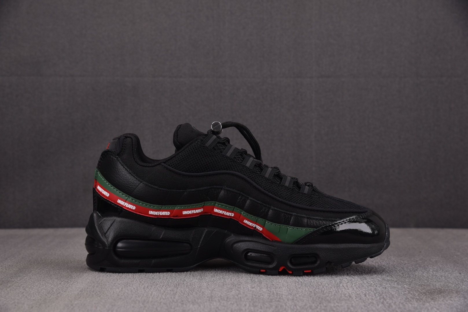 MAX EUR:36-47.5纯原版出品-NK Air Max 95 SP Undefeated Bla