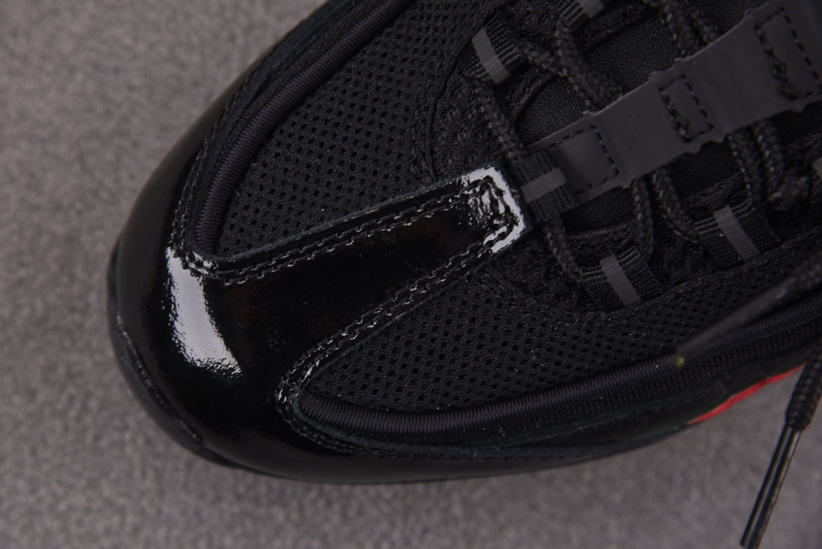 MAX EUR:36-47.5纯原版出品-NK Air Max 95 SP Undefeated Bla