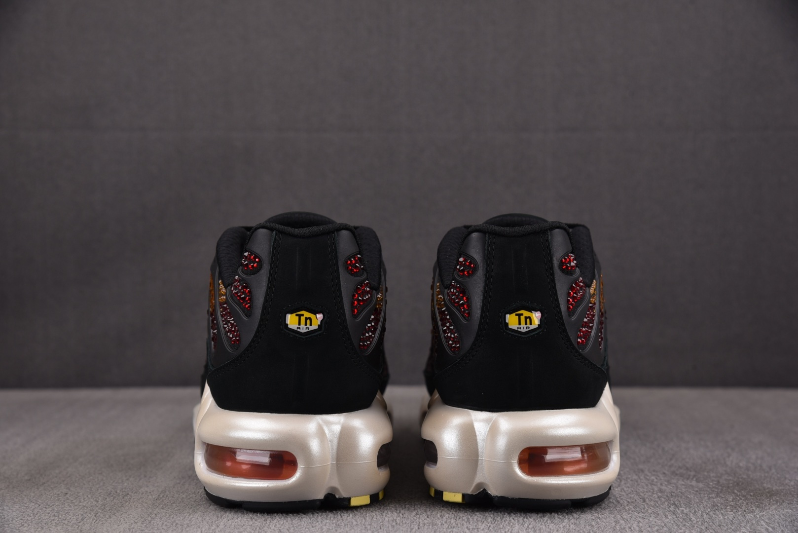 MAX EUR:36-46纯原版出品-NK Air Max Plus Swarovski Sunset 