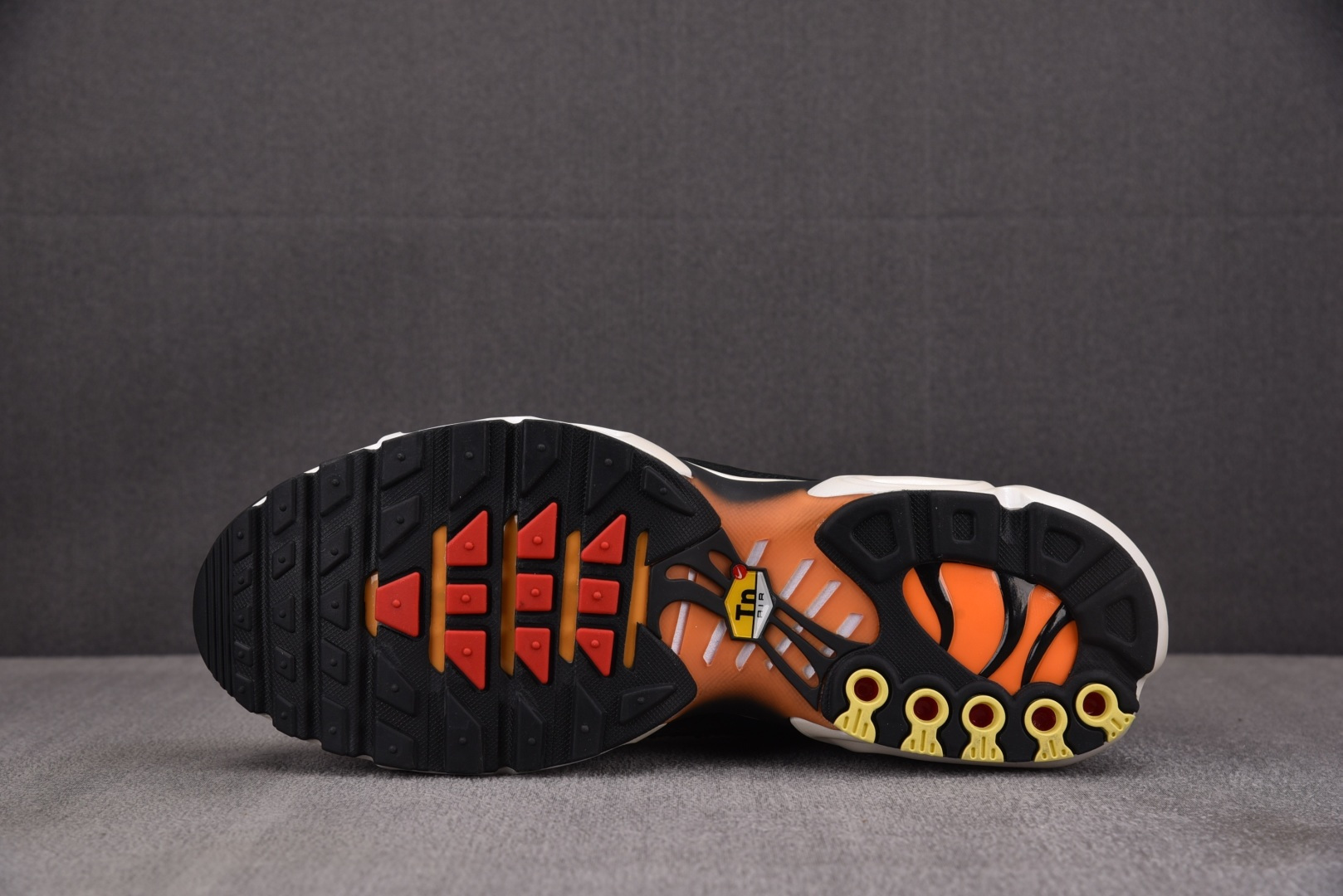 MAX EUR:36-46纯原版出品-NK Air Max Plus Swarovski Sunset 