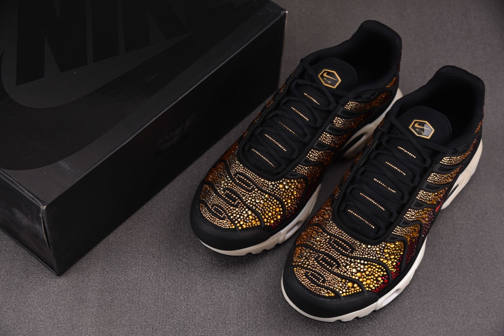 MAX EUR:36-46纯原版出品-NK Air Max Plus Swarovski Sunset 