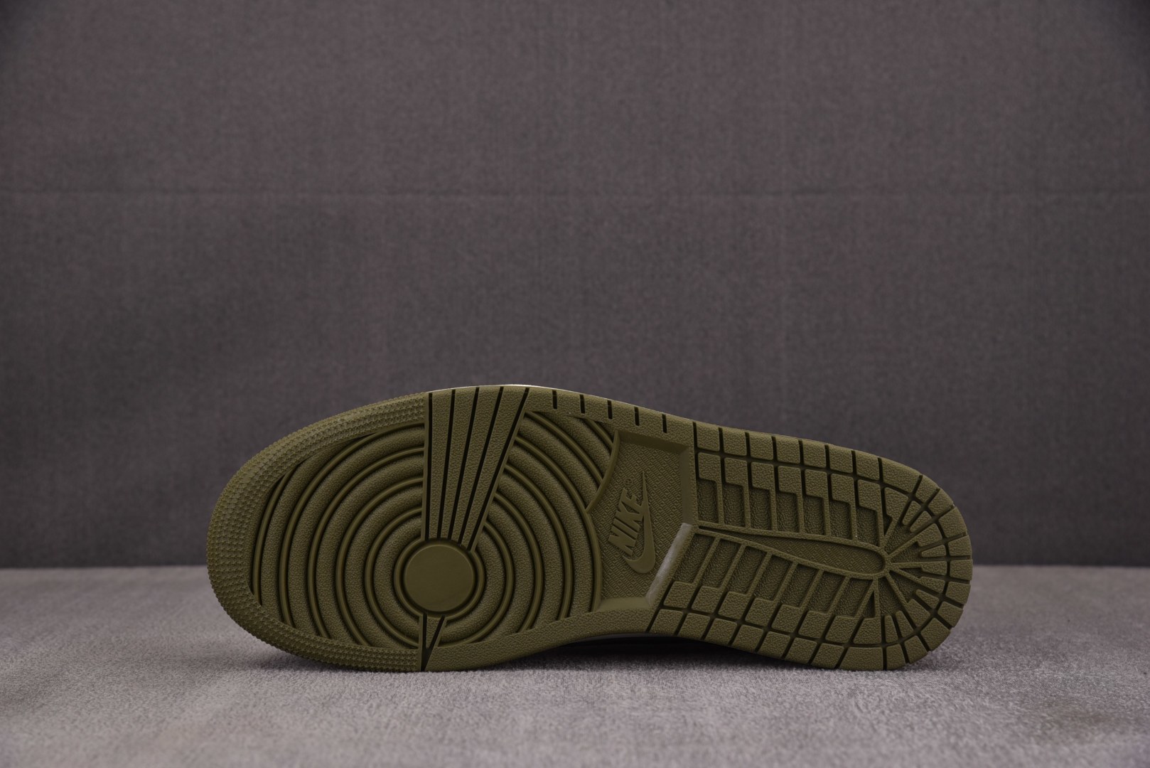 AJlow 尺码:36-47.5纯原版出品-Air Jordan 1 Retro Low OG Medi