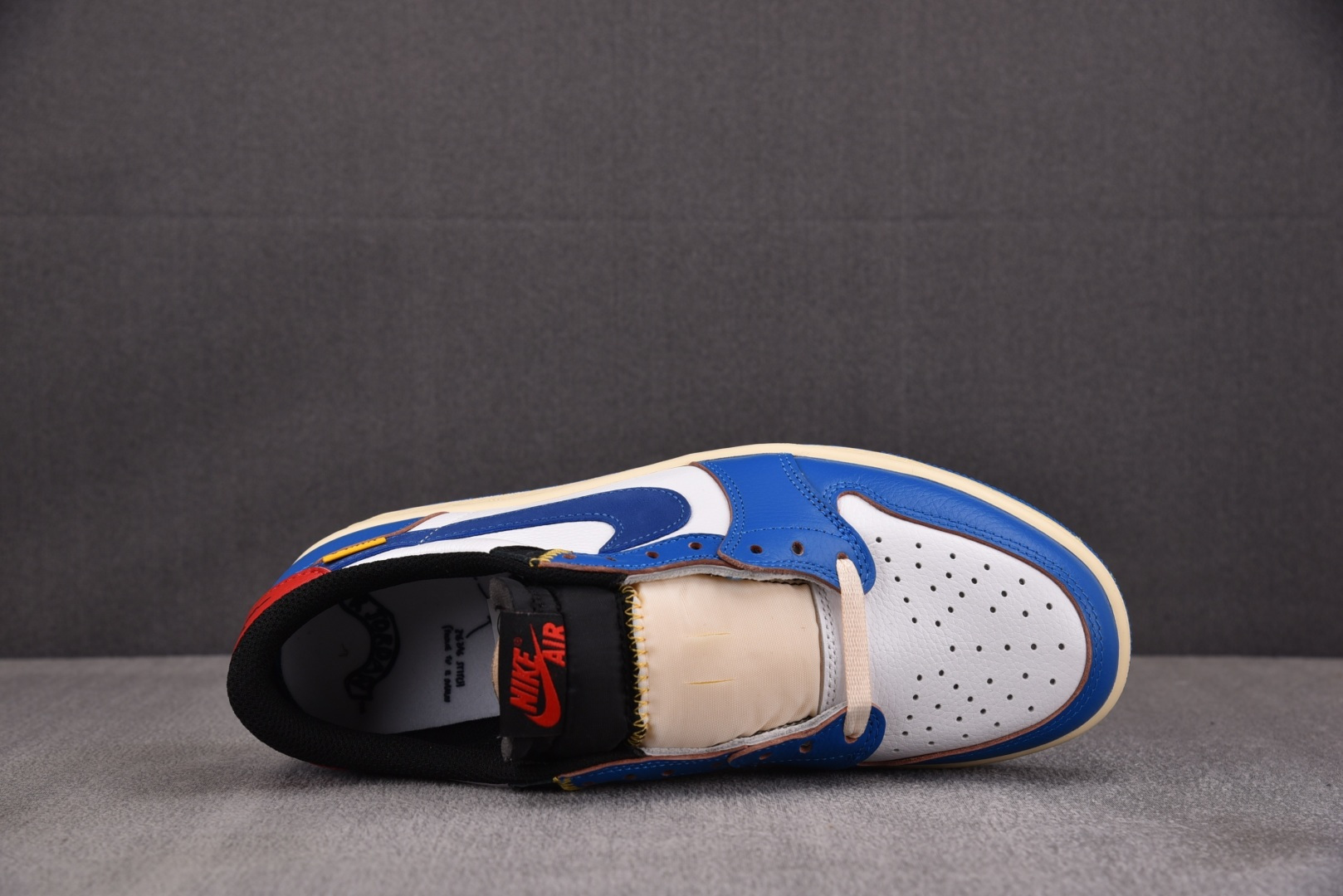 AJlow 尺码:36-47.5纯原版出品-Un x Air Jordan 1 Retro Low OG