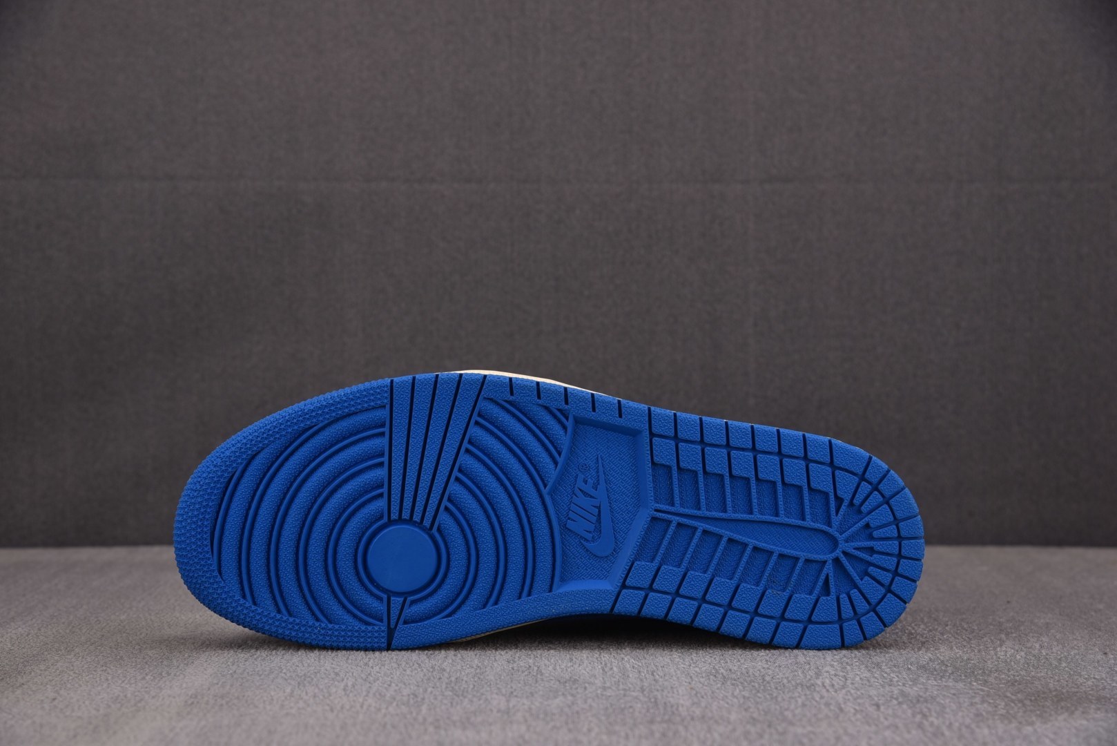 AJlow 尺码:36-47.5纯原版出品-Un x Air Jordan 1 Retro Low OG