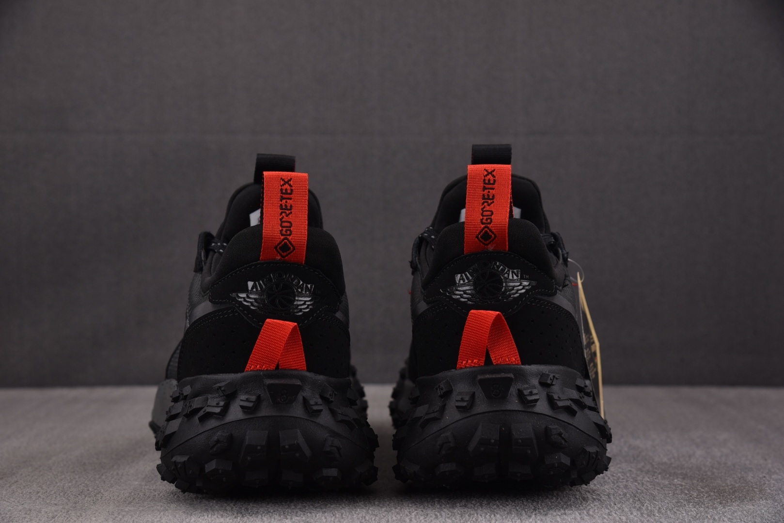 AJ 尺码:39-46纯原版出品-Air Jordan 1 Low Element Gore-Tex B