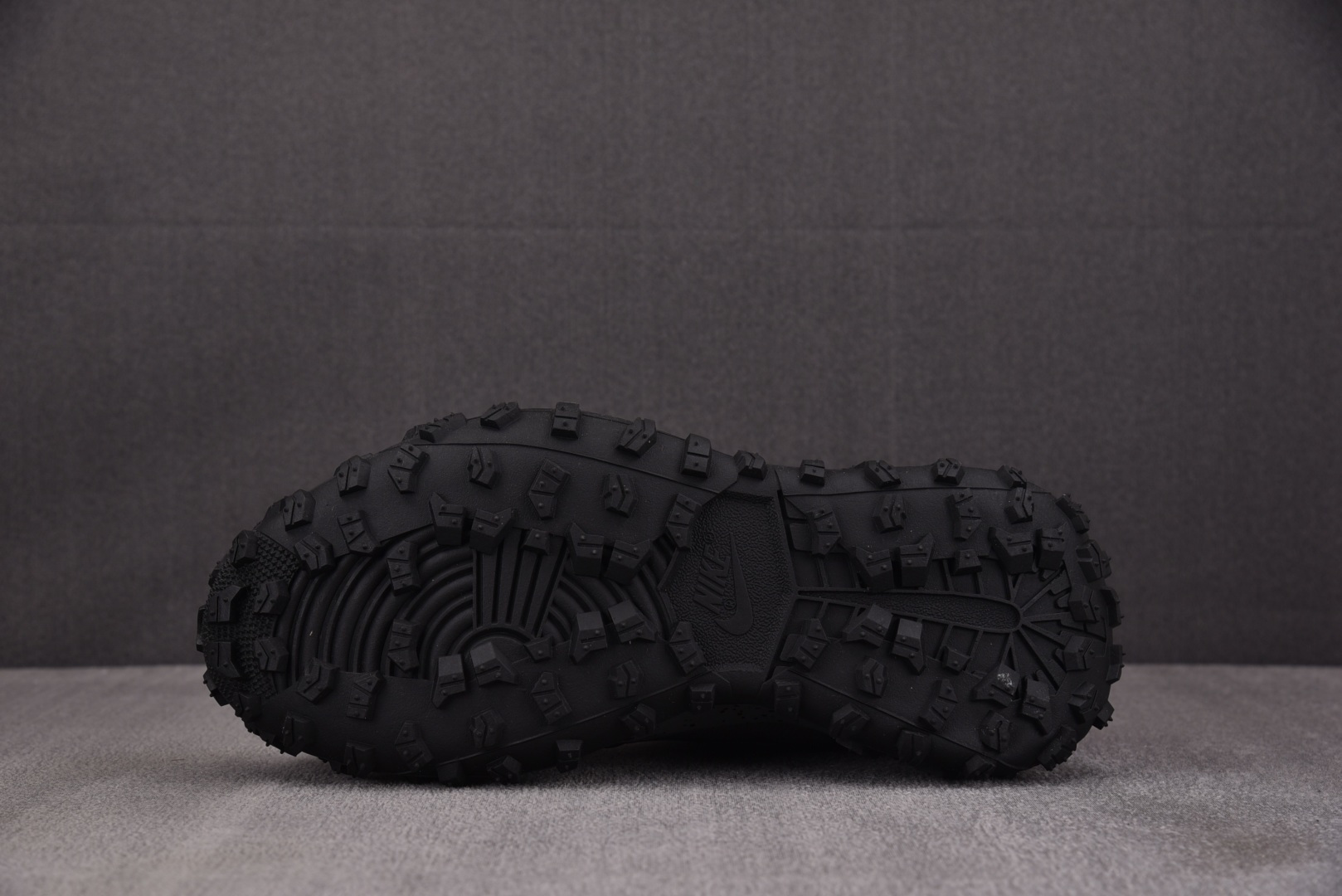 AJ 尺码:39-46纯原版出品-Air Jordan 1 Low Element Gore-Tex B