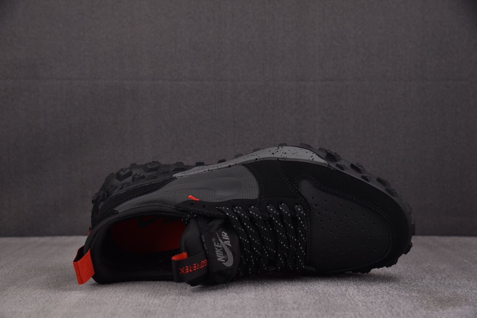 AJ 尺码:39-46纯原版出品-Air Jordan 1 Low Element Gore-Tex B