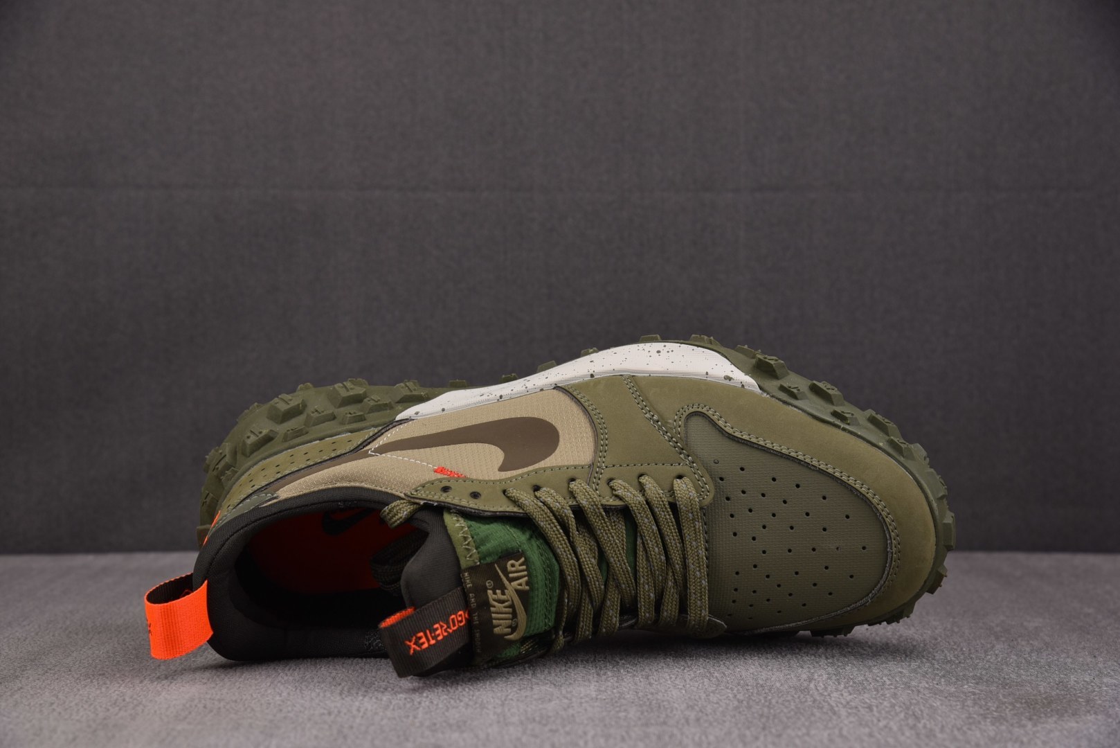 AJ 尺码:39-46纯原版出品-Air Jordan 1 Low Element Gore-Tex M