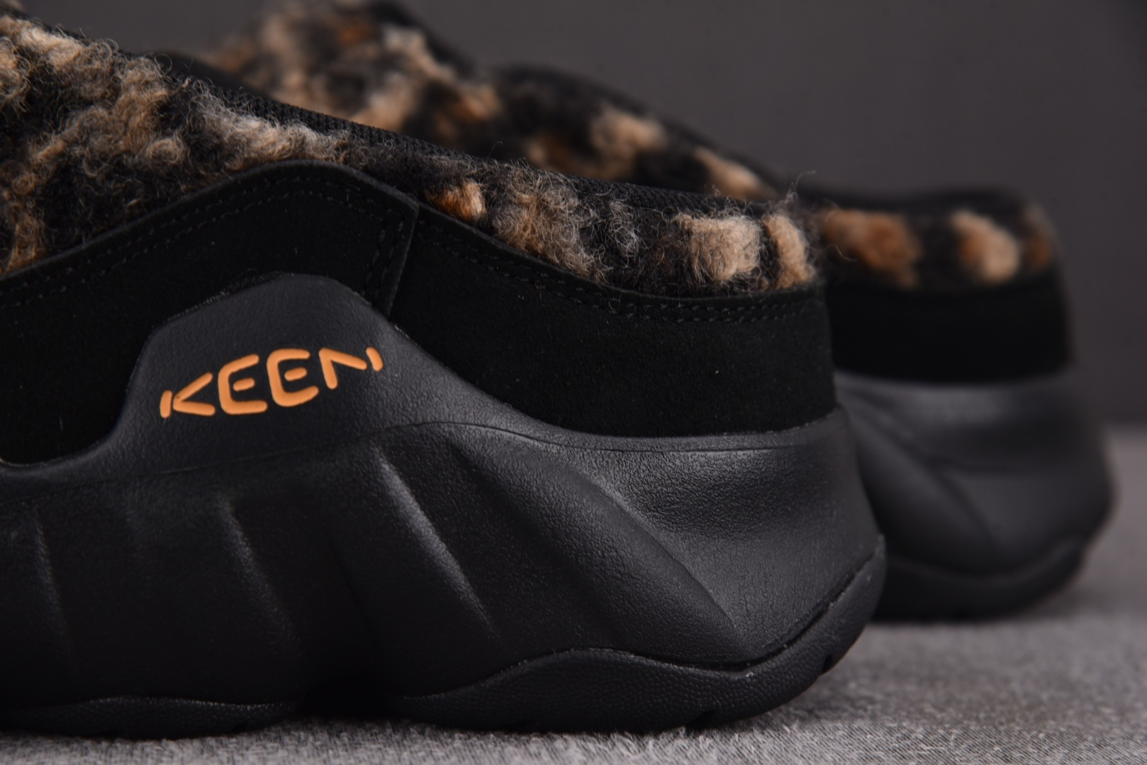 科恩 尺码:36-45纯原版出品-Keen Hypowser 豹纹 YZ024尺码：36 37 38 3