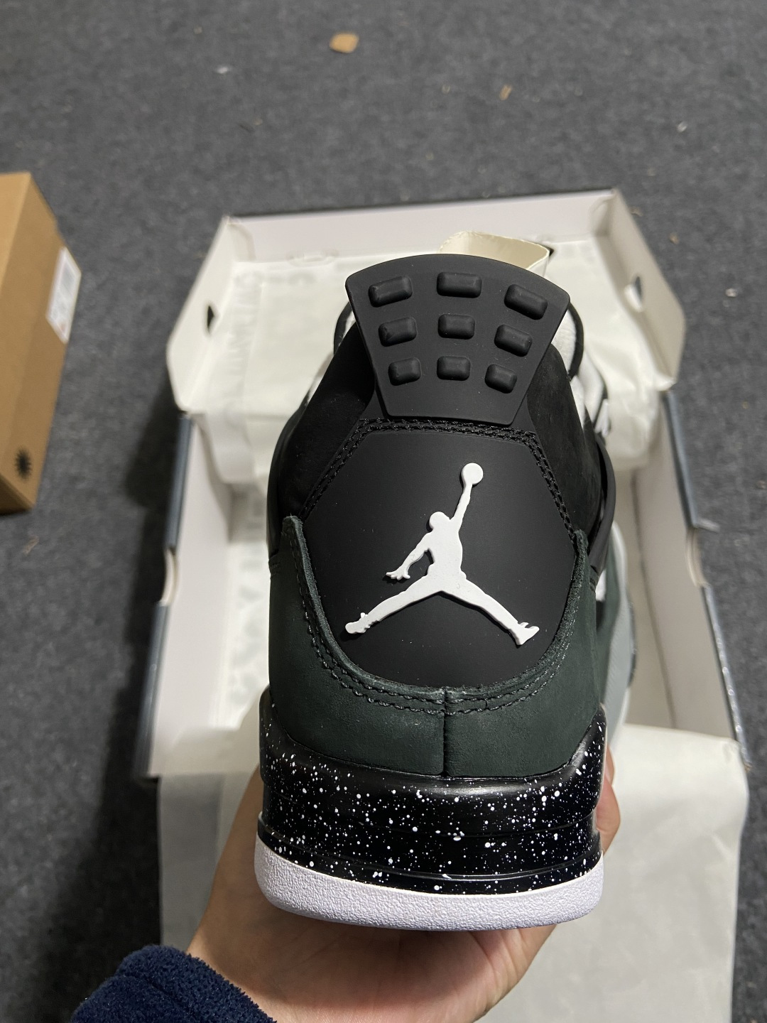 AJ4纯原 尺码:40-48.5纯原版出品-Air Jordan 4 Fear 恐惧 黑灰 FQ8138