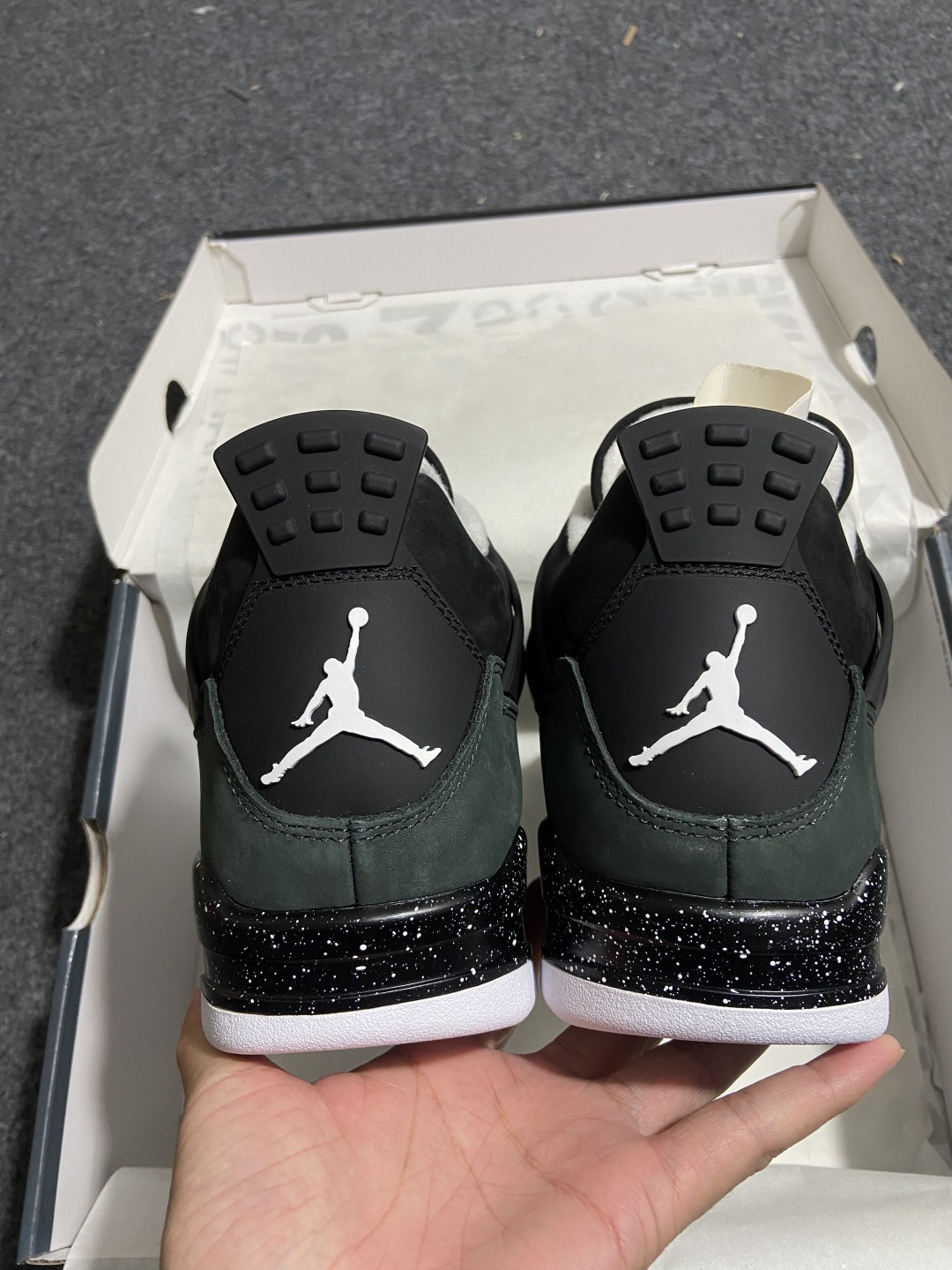 AJ4纯原 尺码:40-48.5纯原版出品-Air Jordan 4 Fear 恐惧 黑灰 FQ8138