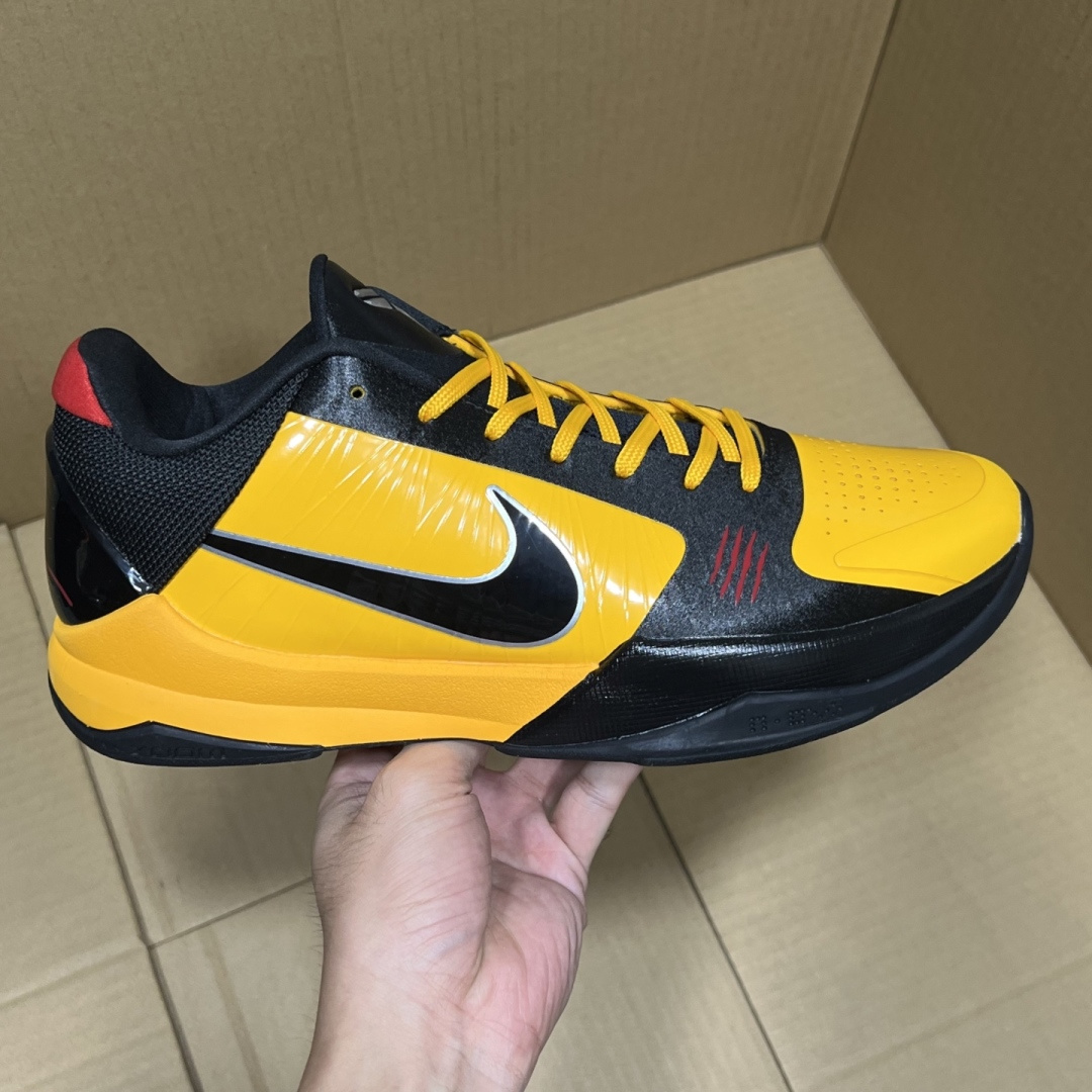 特价福利 科比系列特价！尺码40-48.5全码输出！原OG版本，重新上线！科比系列天花板产品！行业第一梯