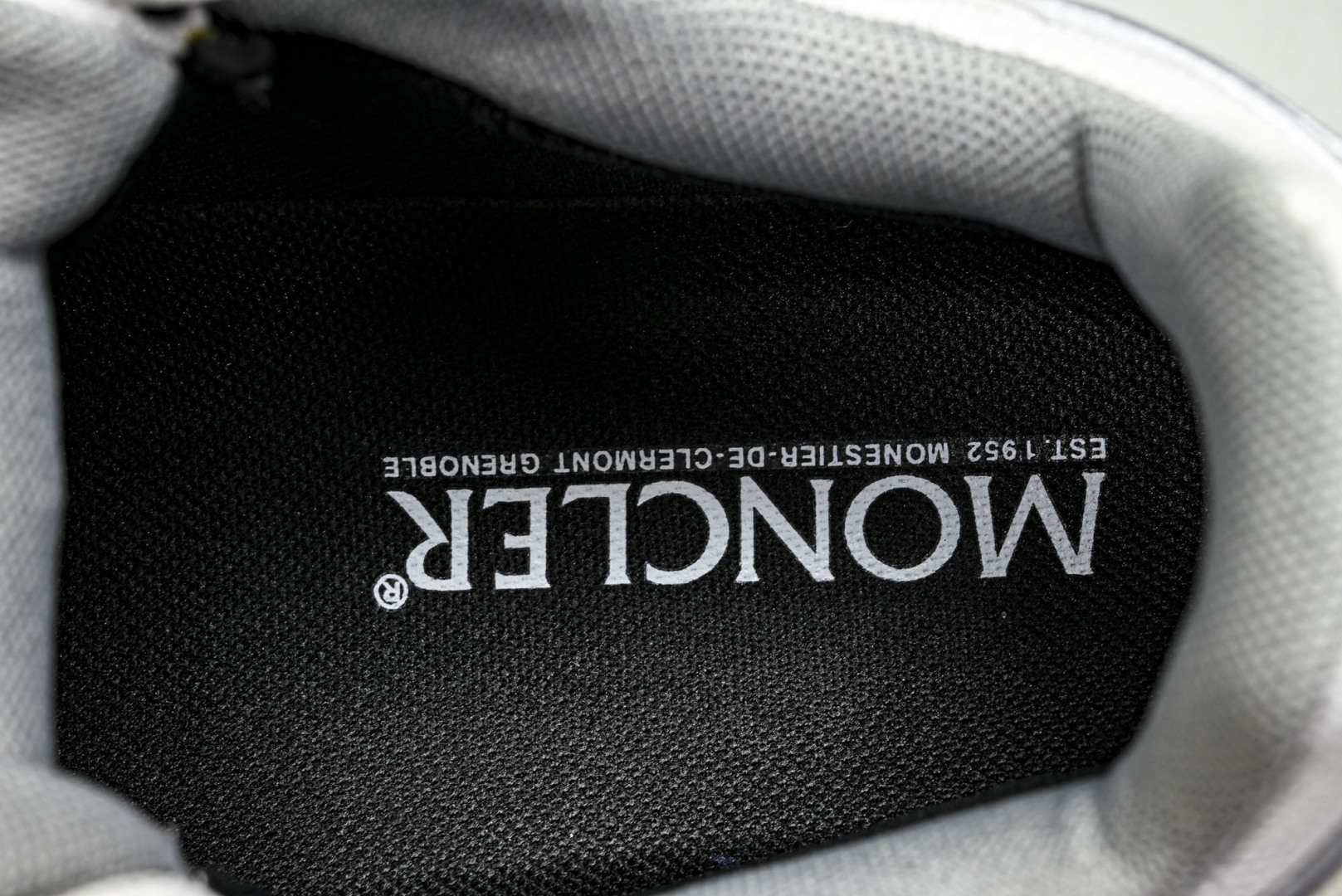 Moncler 尺码36-46纯原出品-Moncler 盟可睐 蒙口 Trailgrip GTX 抗撕裂