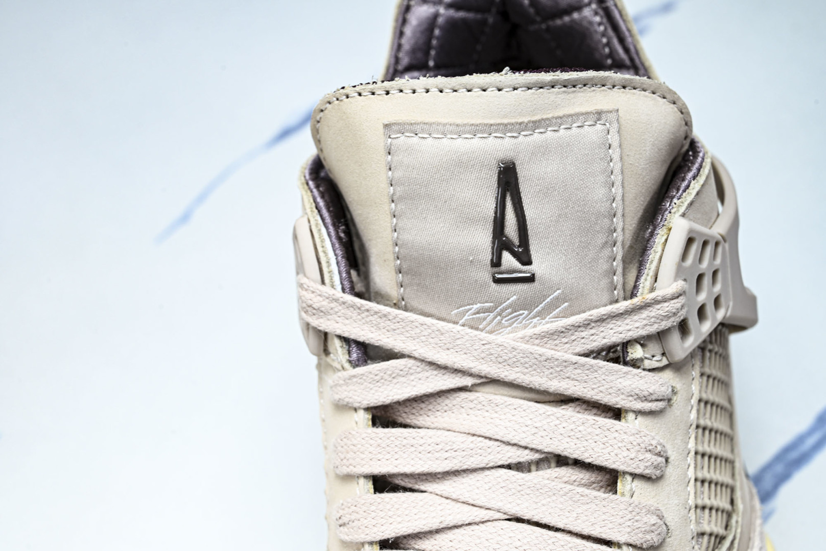 纯原出品-A Ma Maniere x Air Jordan 4 Retro Fossil Stone 