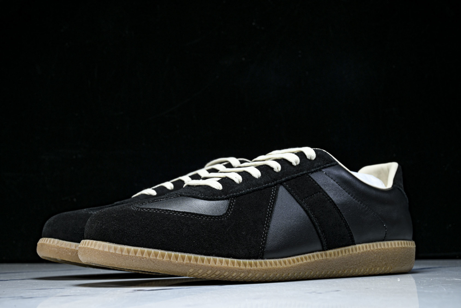 纯原出品-Maison Margiela马吉拉 Replica 皮质绒面革 运动鞋德训鞋休闲通勤平底鞋单