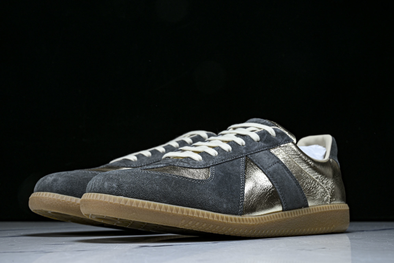 纯原出品-Maison Margiela马吉拉 Replica 皮质绒面革 运动鞋德训鞋休闲通勤平底鞋单