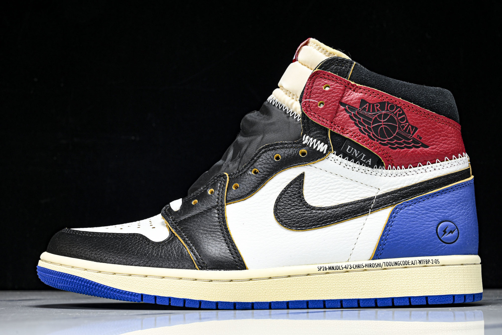 AJ1蓝拼接 尺码40-47.5纯原出品-Air Jordan 1 Retro High OG SP F
