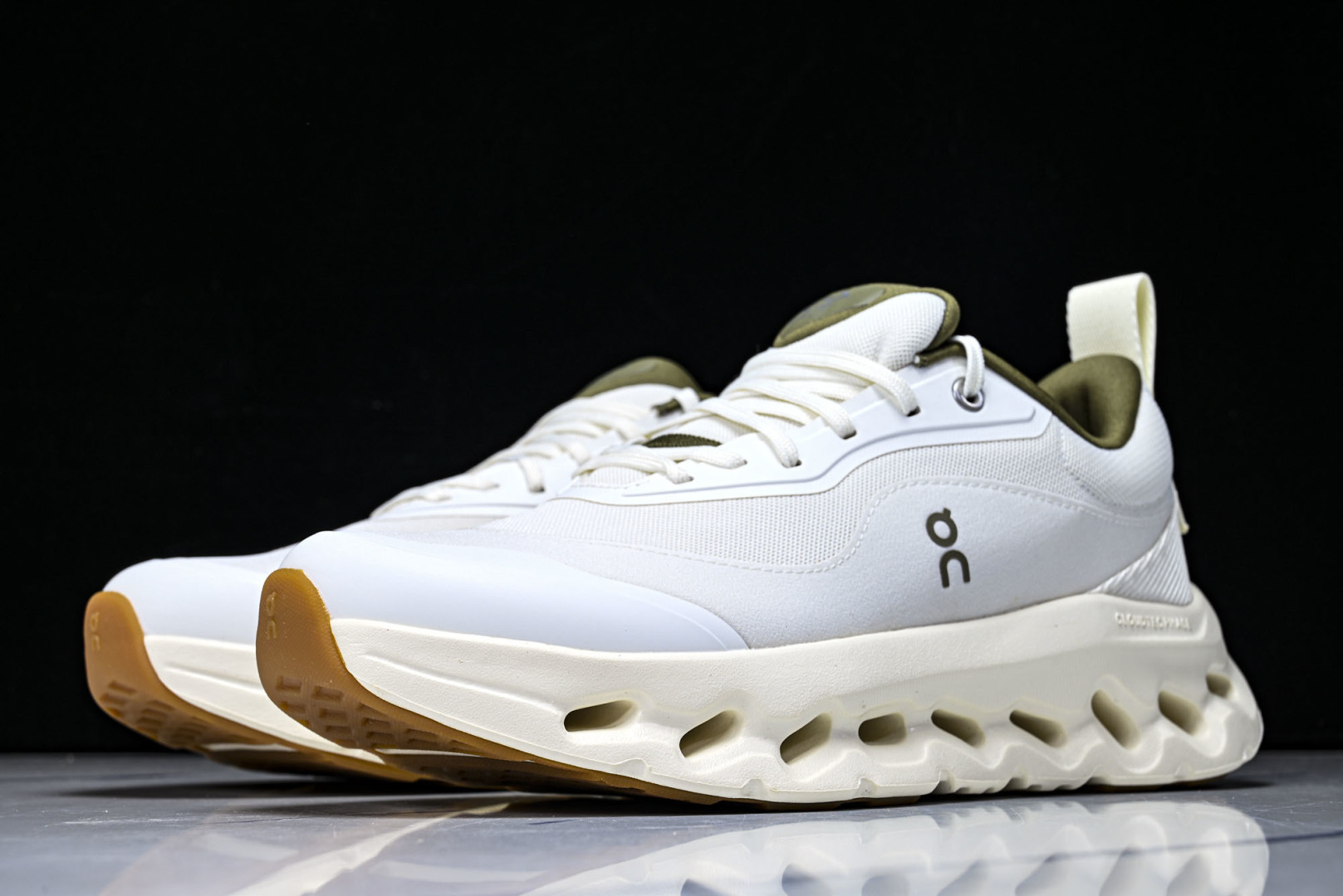 ON昂跑 尺码:36-46纯原出品-LOEWE x ON Cloudtilt 2.0 Running罗意