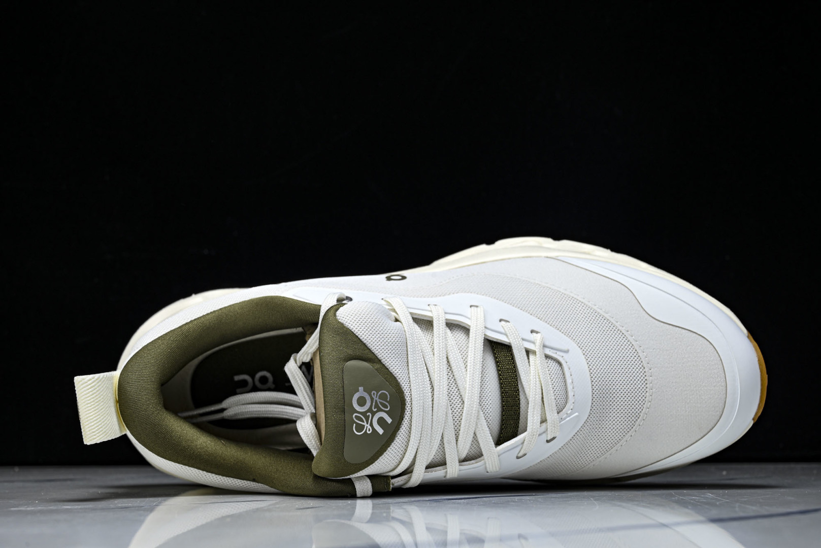 ON昂跑 尺码:36-46纯原出品-LOEWE x ON Cloudtilt 2.0 Running罗意