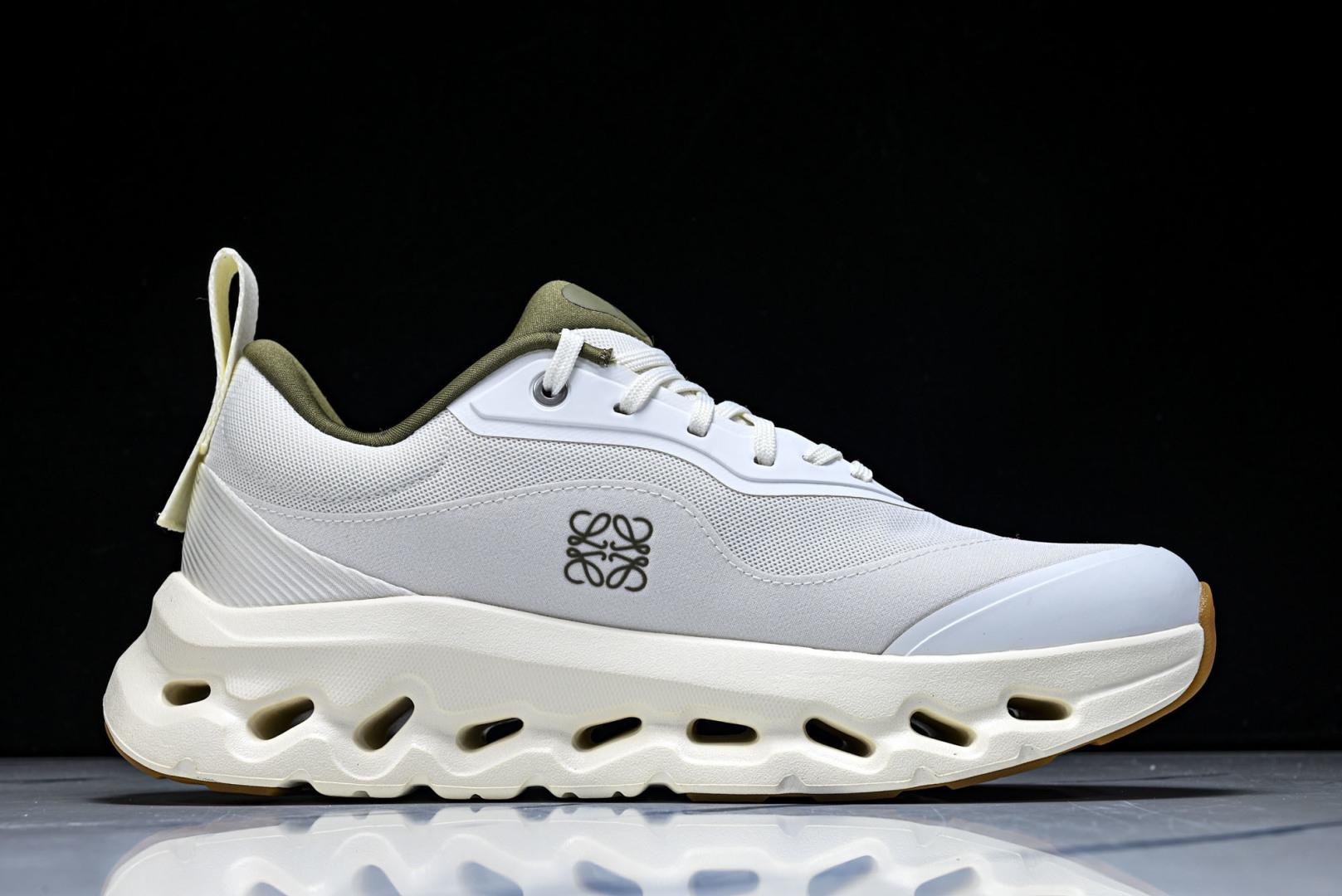 ON昂跑 尺码:36-46纯原出品-LOEWE x ON Cloudtilt 2.0 Running罗意