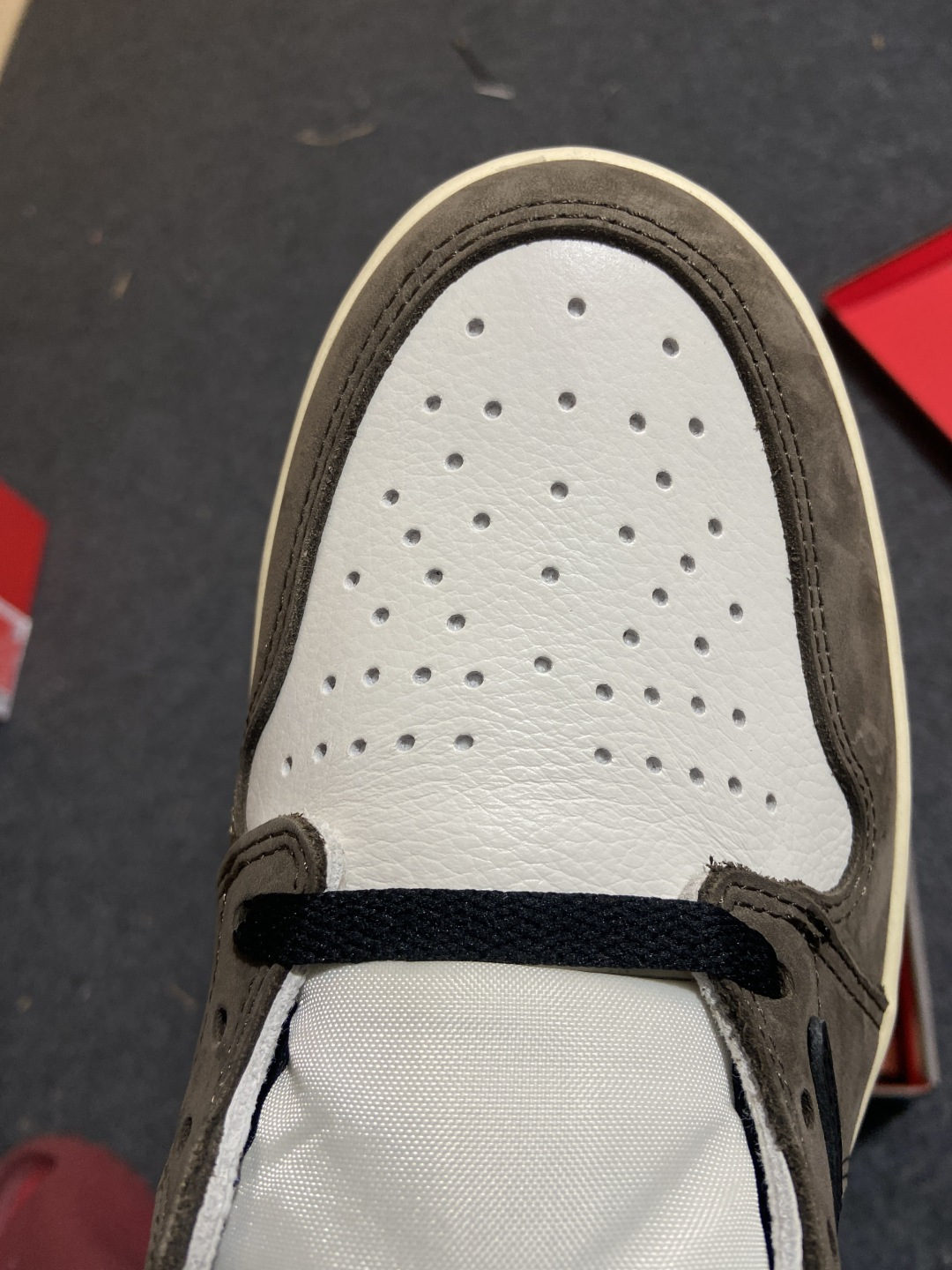 AJ1高帮倒钩 鬼脸 尺码：36-47.5纯原-Air Jordan 1 Travis Scott AJ