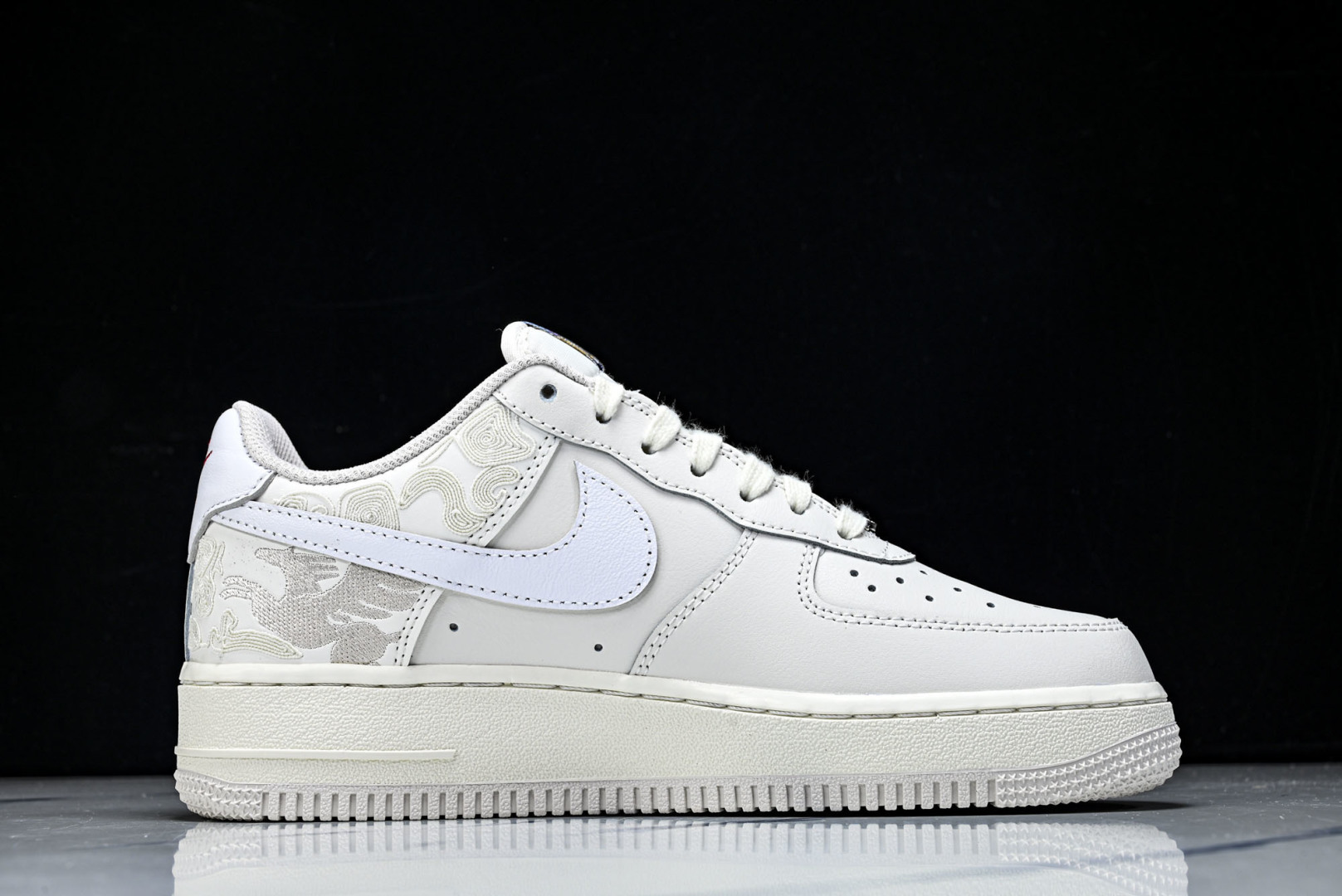 AF1 尺码:36-47.5纯原版出品-Air Force 1'07 Low 马年限定 空军一号低帮休闲