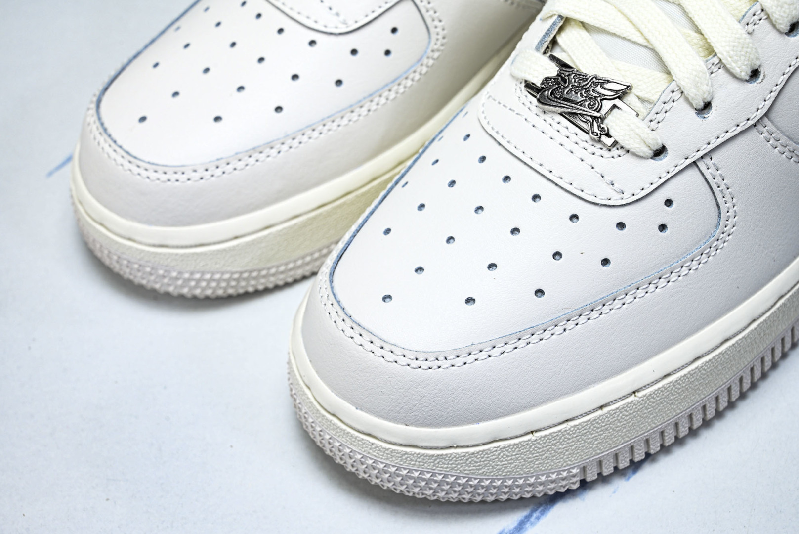 AF1 尺码:36-47.5纯原版出品-Air Force 1'07 Low 马年限定 空军一号低帮休闲