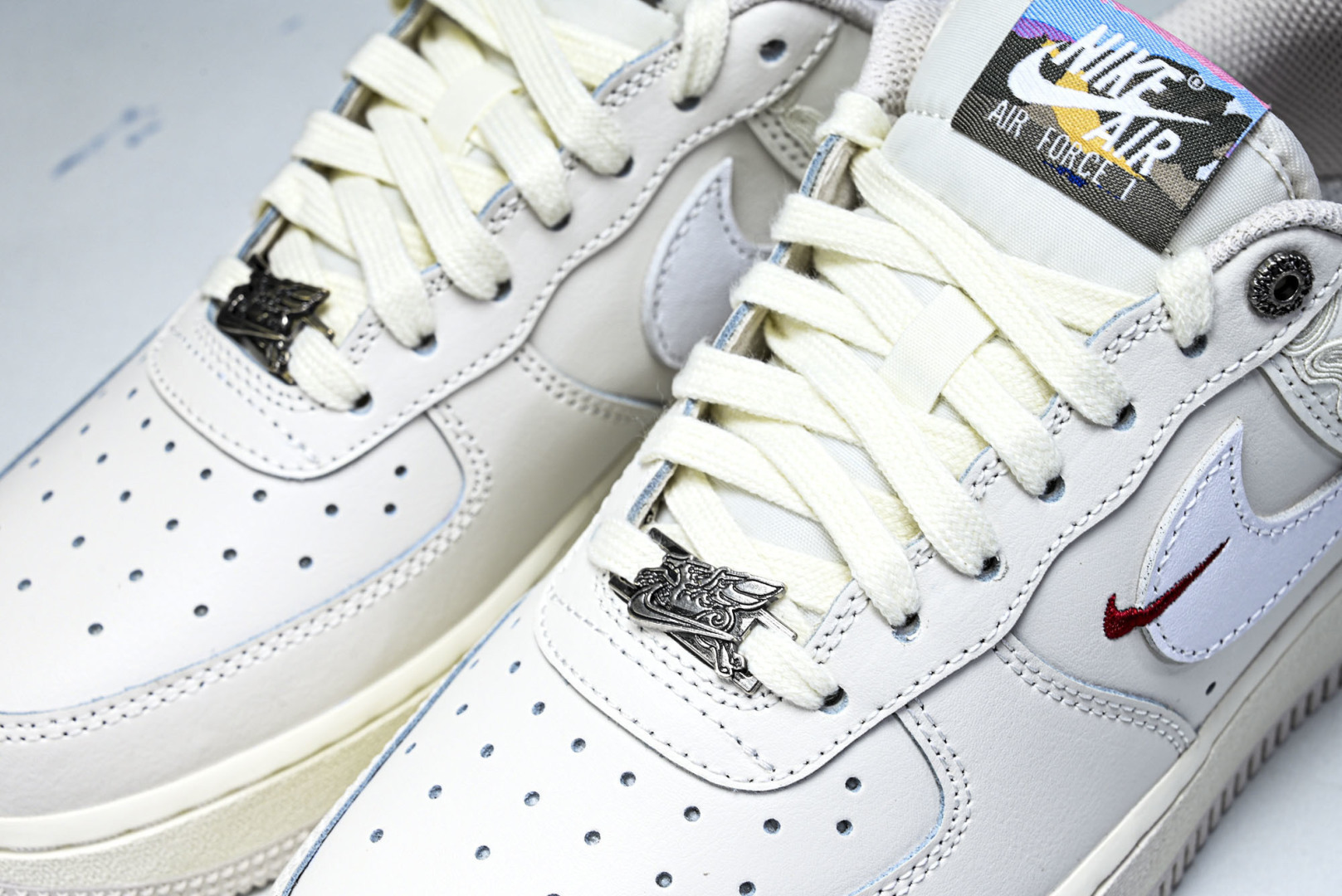 AF1 尺码:36-47.5纯原版出品-Air Force 1'07 Low 马年限定 空军一号低帮休闲