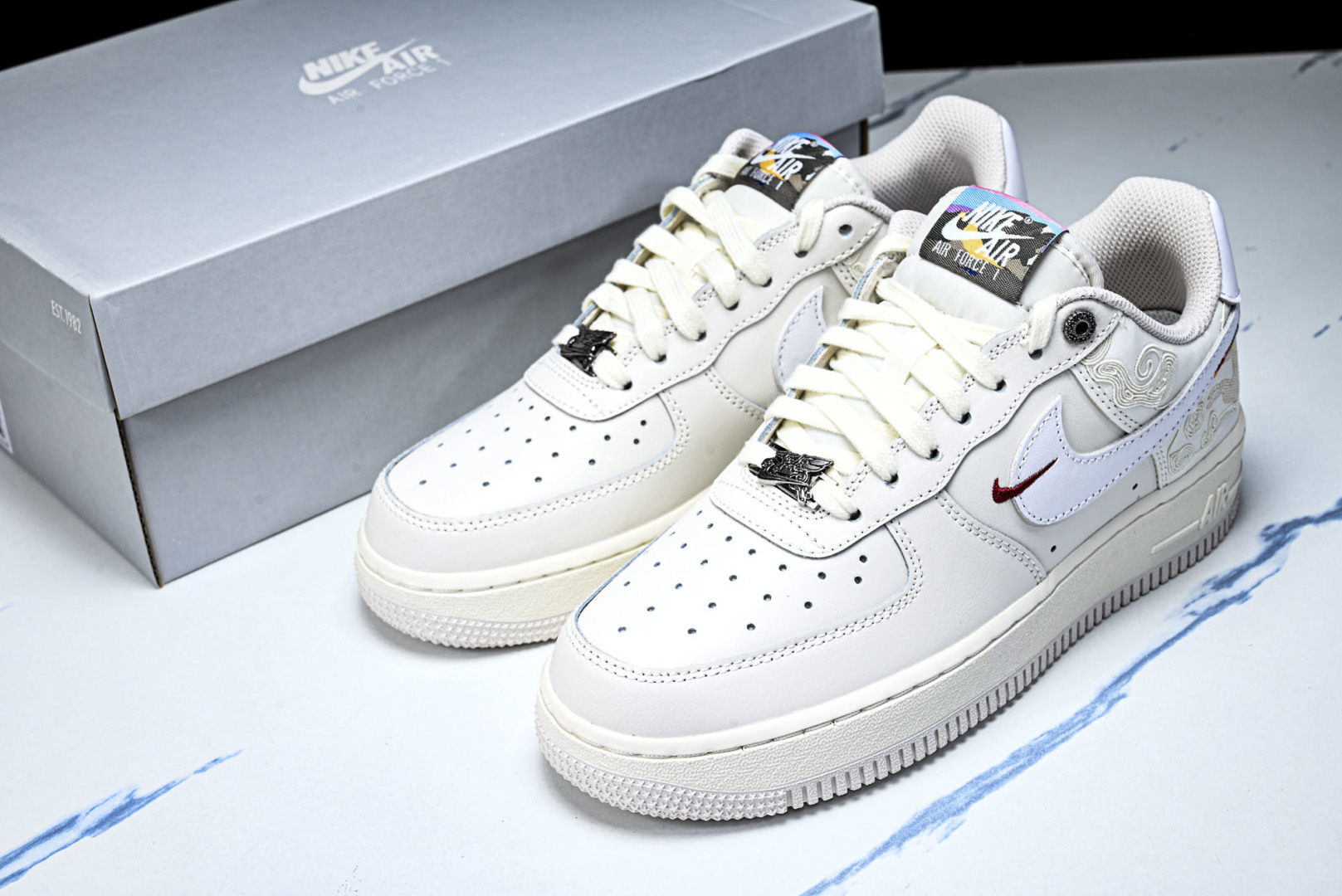 AF1 尺码:36-47.5纯原版出品-Air Force 1'07 Low 马年限定 空军一号低帮休闲