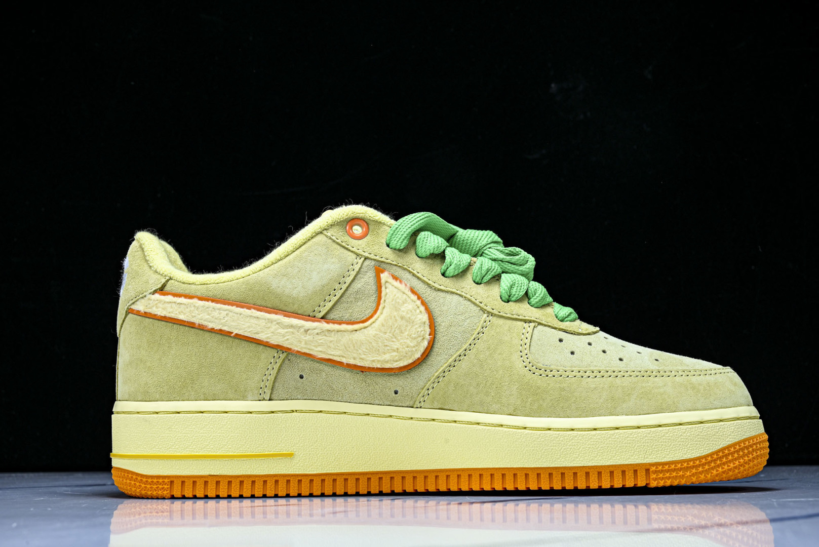 (MAX)NK Air Force 1'07 Low 空军一号低帮休闲板鞋 1U7612 700 YZ0