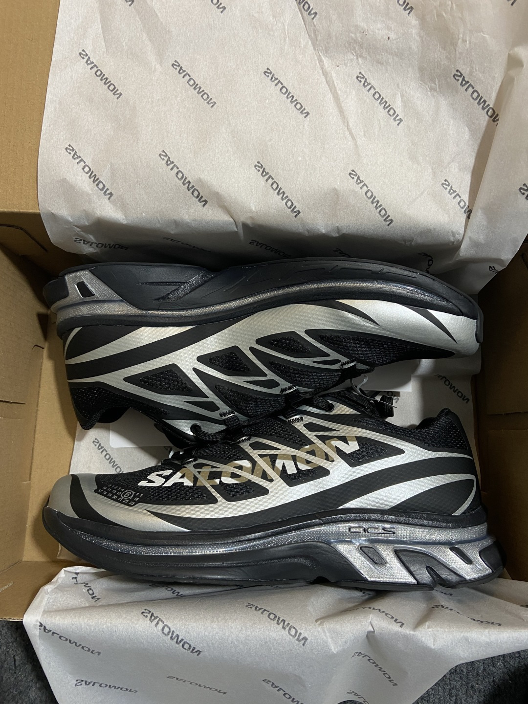 MM6 Maison Margiela x SALOMON 萨洛蒙 XT-6网布绒面革 舒适 低帮 生活