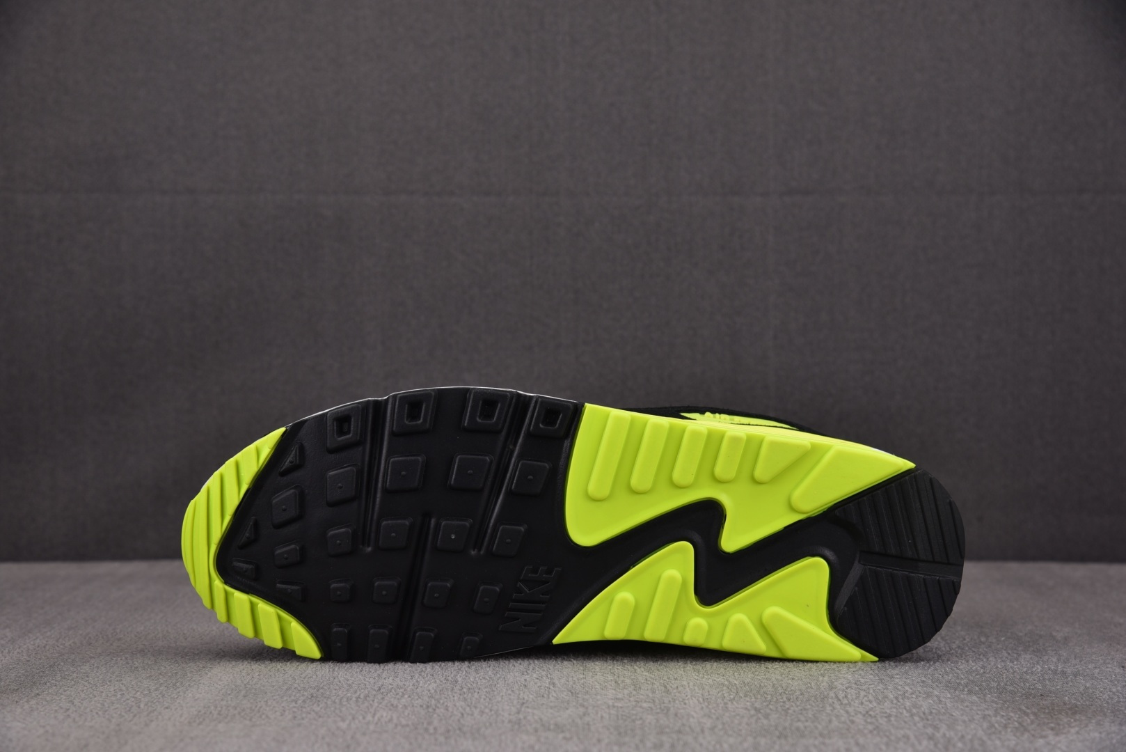 福利特价纯原版出品-NK Air Max 90 LTR 黑白绿 CD6864-101 YZ039尺码：3