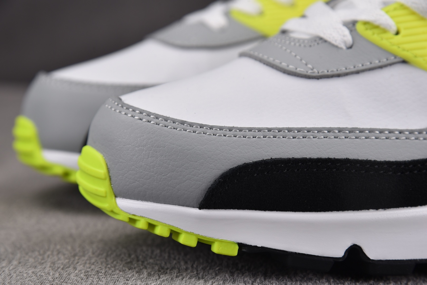 福利特价纯原版出品-NK Air Max 90 LTR 黑白绿 CD6864-101 YZ039尺码：3