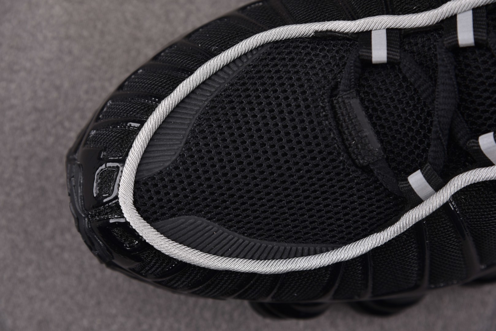 MAX EUR:39-47.5纯原-NK Shox TL 黑黄 CN0151-002 YZ039尺码：3