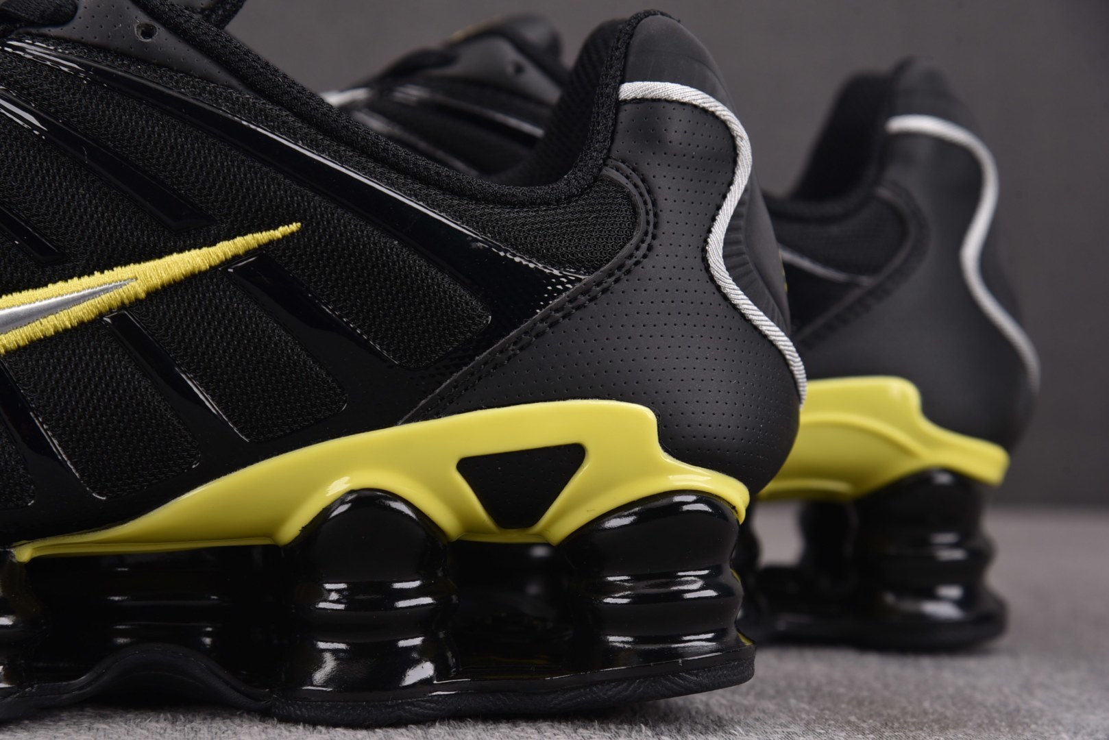 MAX EUR:39-47.5纯原-NK Shox TL 黑黄 CN0151-002 YZ039尺码：3