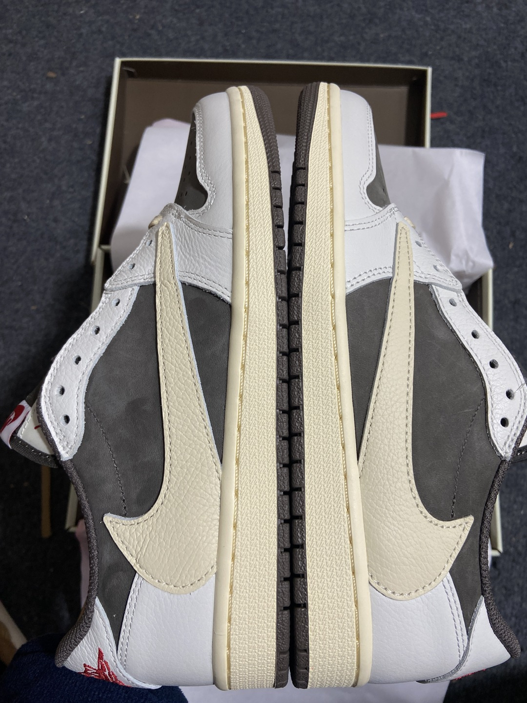 AJ1 Low 白棕倒钩 鞋码：36-47.5P：620纯原版出品-Travis Scott x Air
