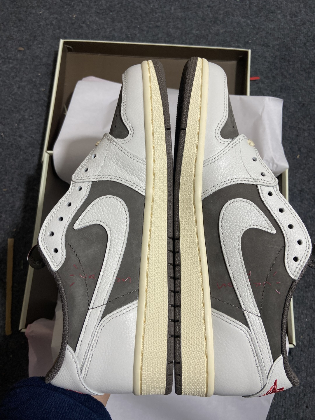 AJ1 Low 白棕倒钩 鞋码：36-47.5P：620纯原版出品-Travis Scott x Air