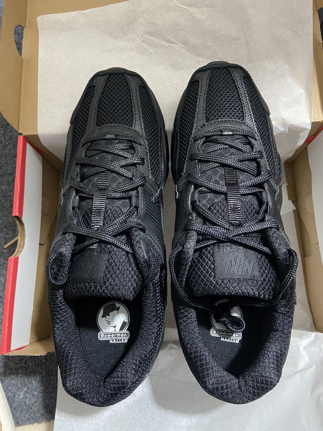 AC 本地市面顶级纯原 Nike Air Zoom Vomero 5 黑货号：BV1358-003尺码：