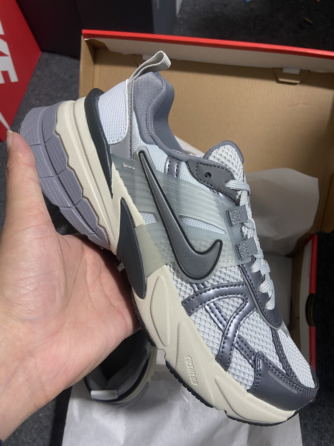 V2K RUN 尺码:35.5-46P：350纯原出品-V2K Run 灰色 FD0736-003 YZ