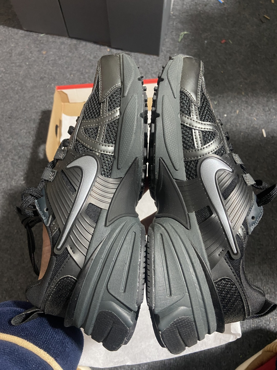 V2K 尺码:35.5-46P:350纯原版出品-V2K Run 黑色 FD0736-001 YZ039